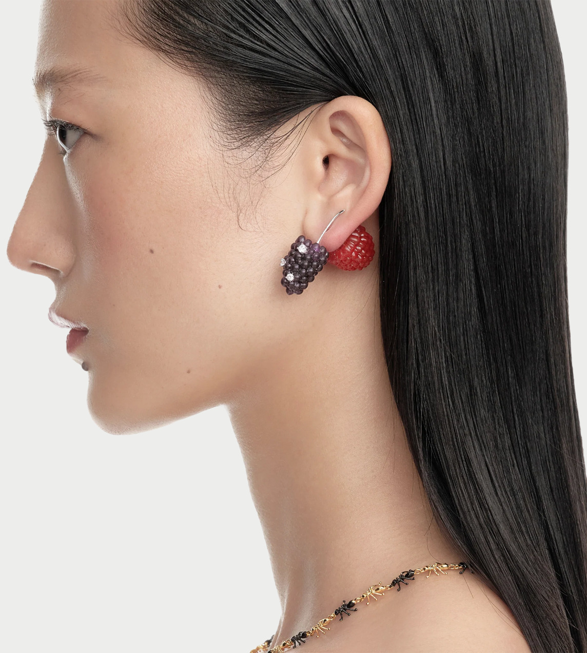 Yvmin - Berry Pendant Earring Purple