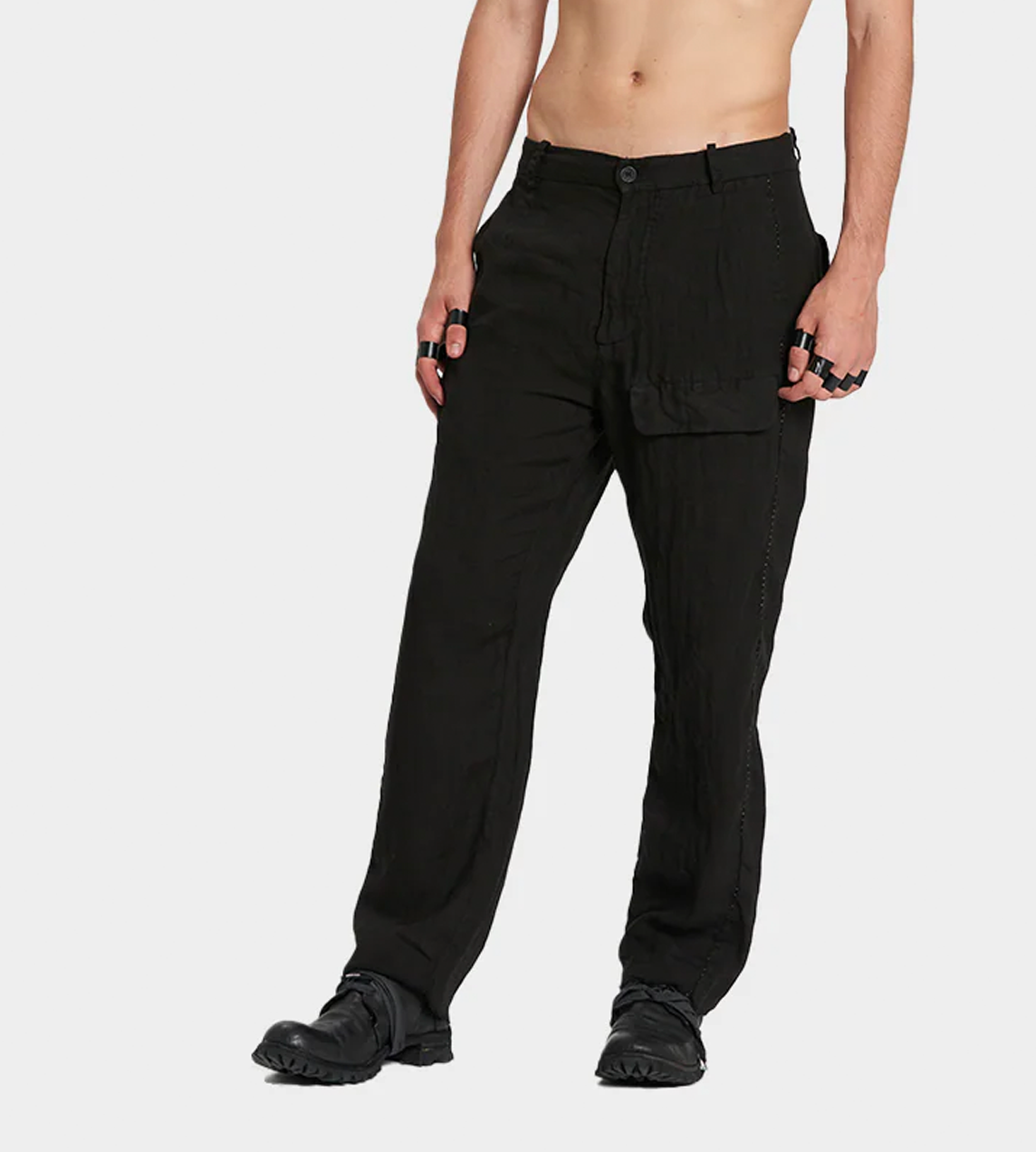 Masnada - Relax-fit Ram Pants Blk