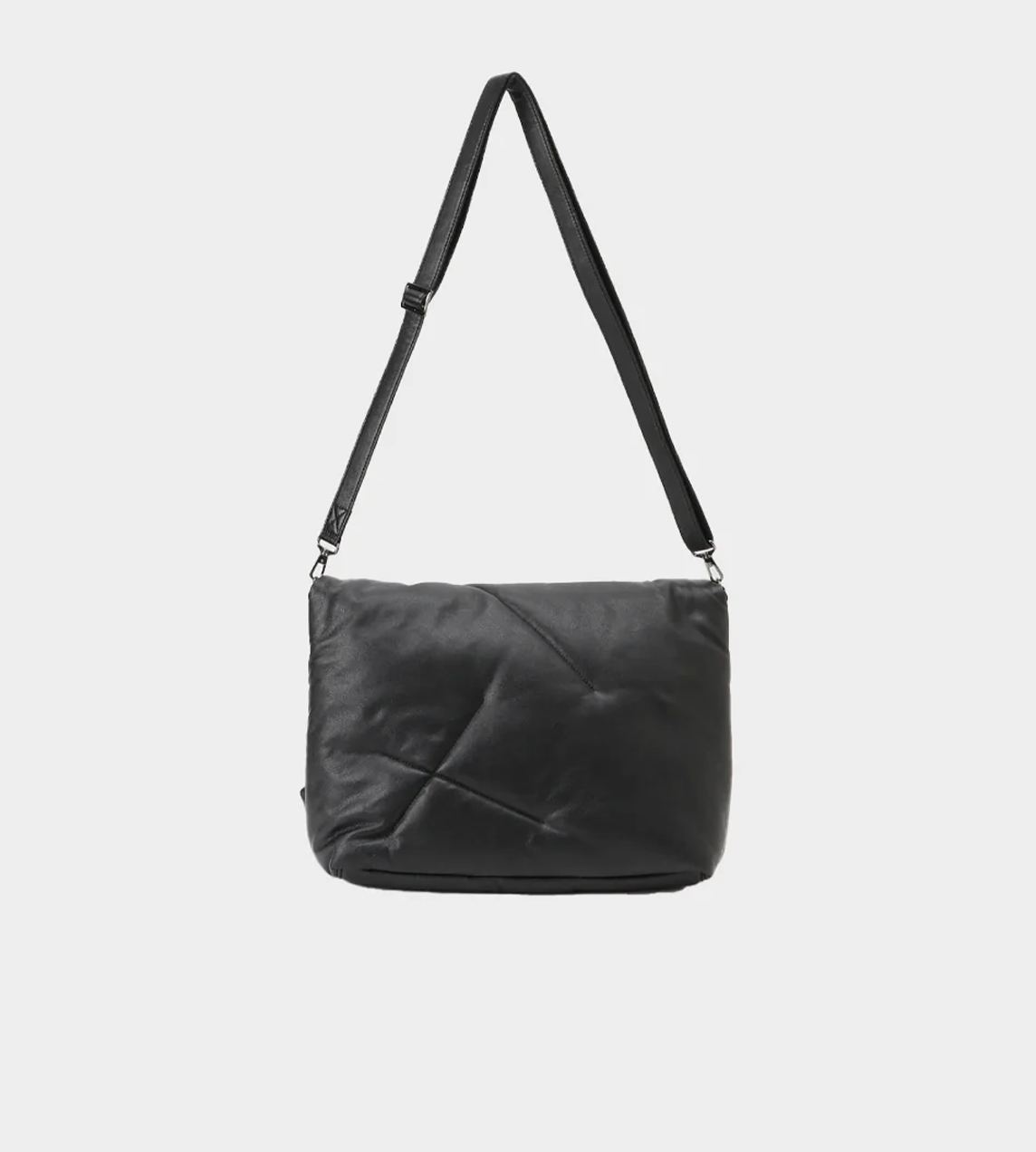 Discord by yohji yamamoto - Medium Quilted Crossbody Bag Black