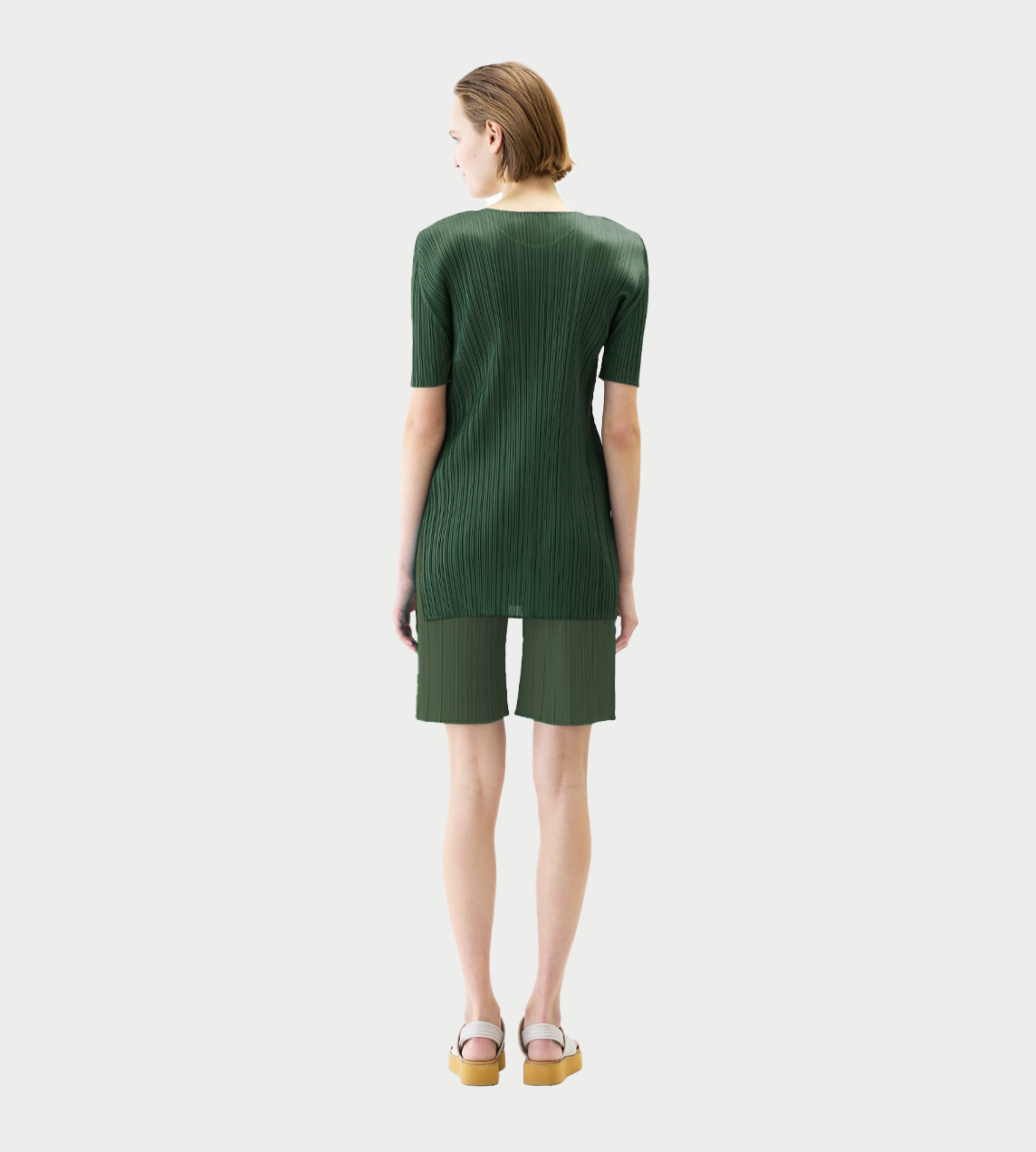 PLEATS PLEASE ISSEY MIYAKE - MC Pleated Shorts Moss Green