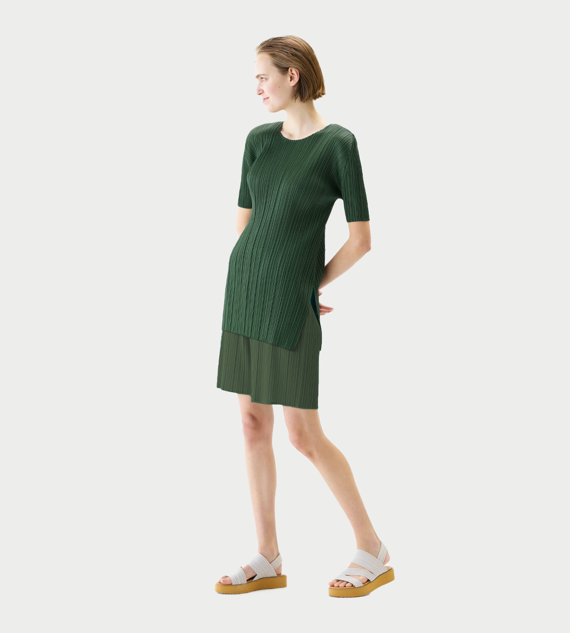 PLEATS PLEASE ISSEY MIYAKE - MC Pleated Shorts Moss Green