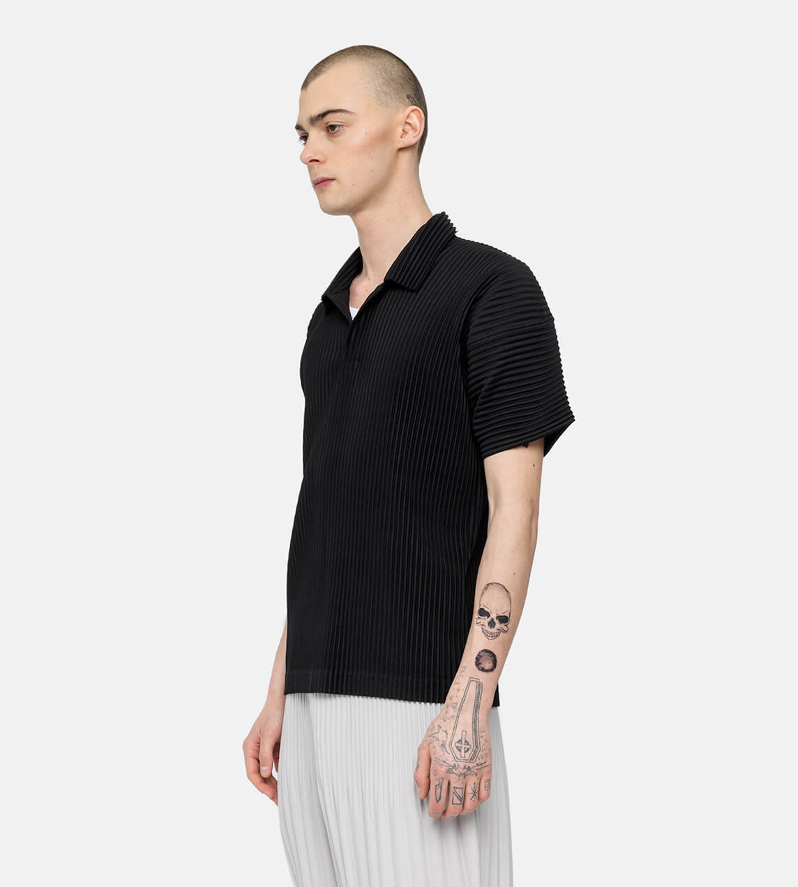 HOMME PLISSE ISSEY MIYAKE - Basic Pleated Polo Shirt Blk