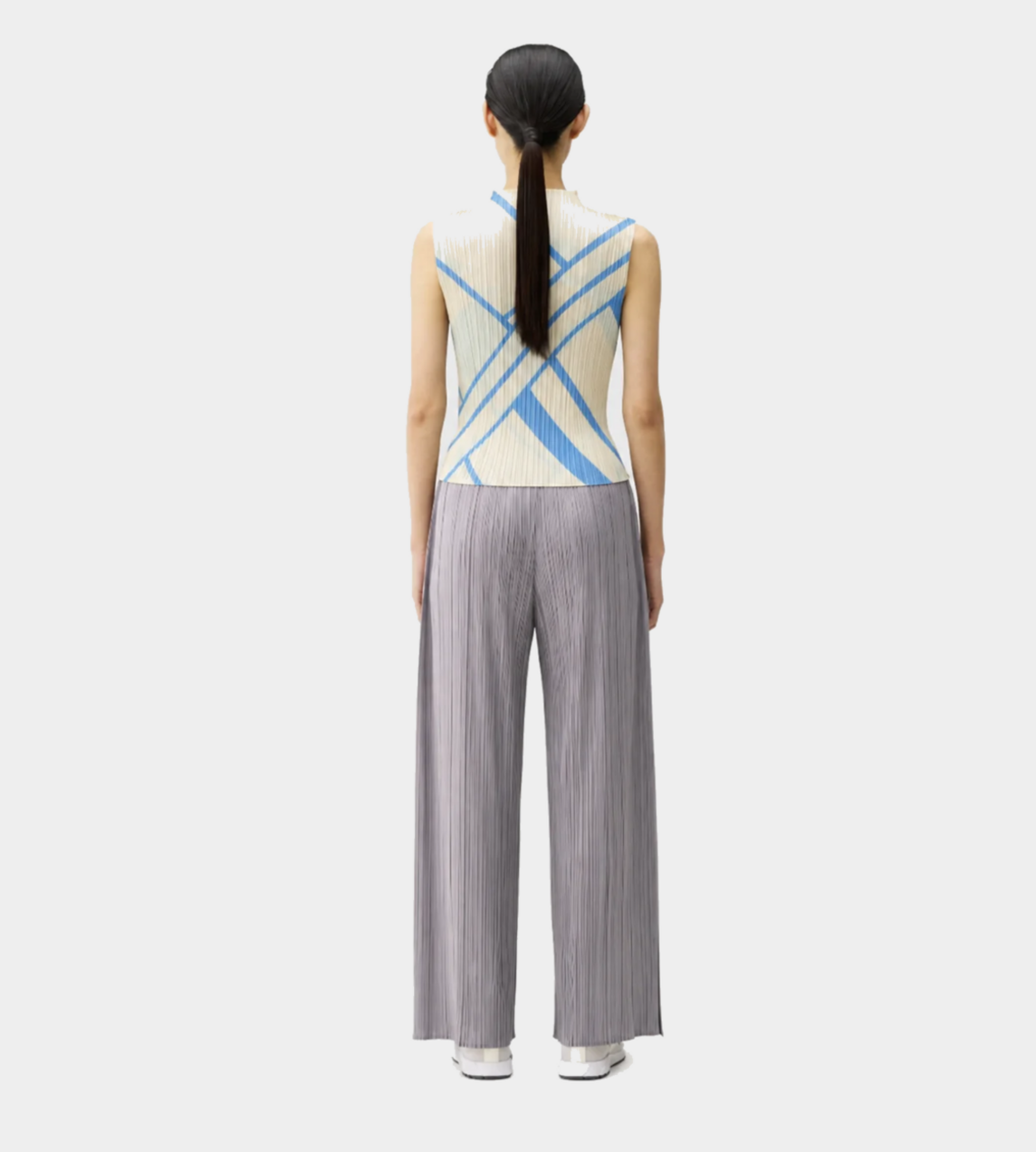 Fold-line Sleeveless Top White