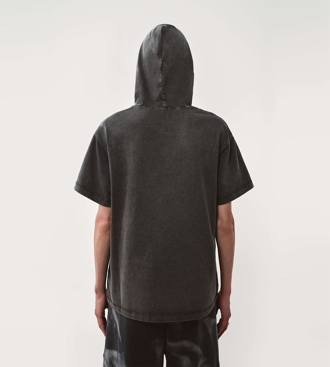 Theo Hooded Tee Cut-out Grey