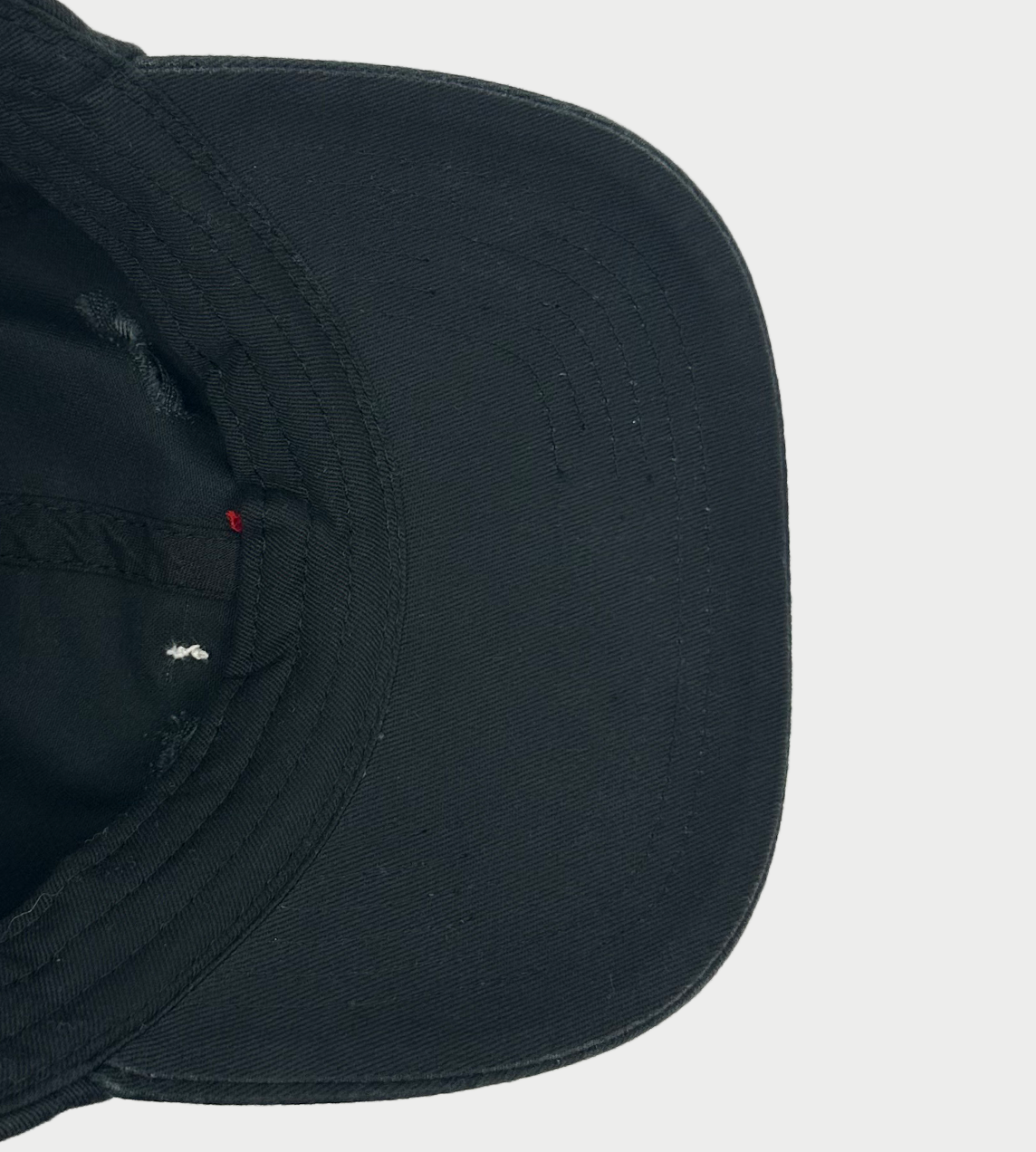 GLASS CYPRESS - Heart Hat Black