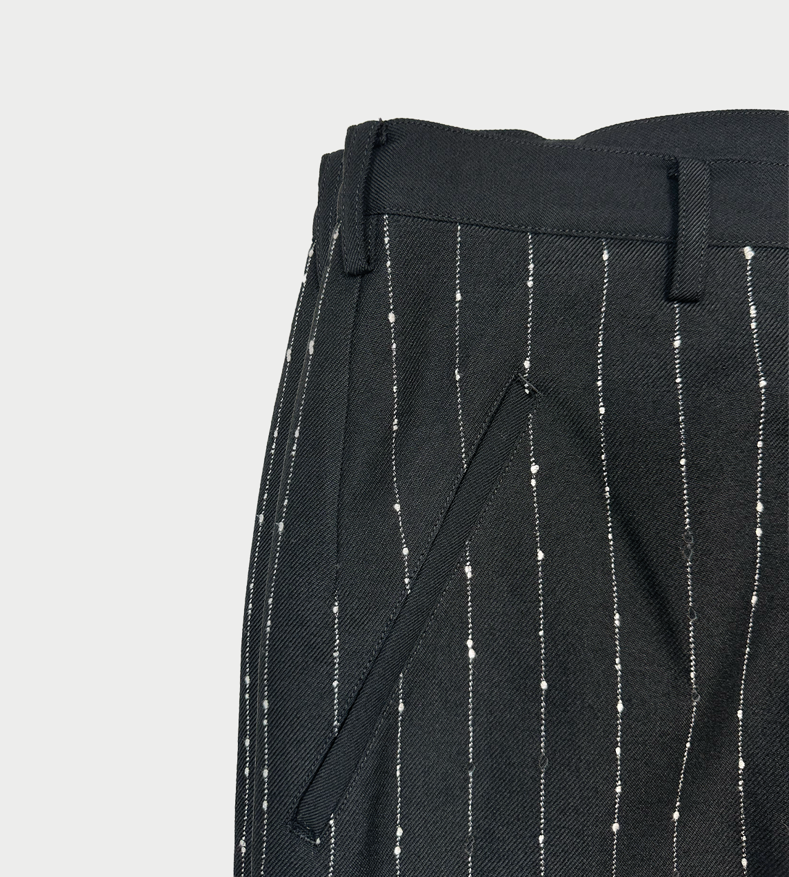 SULVAM - Wide Striped Slim Slit Pants Blk
