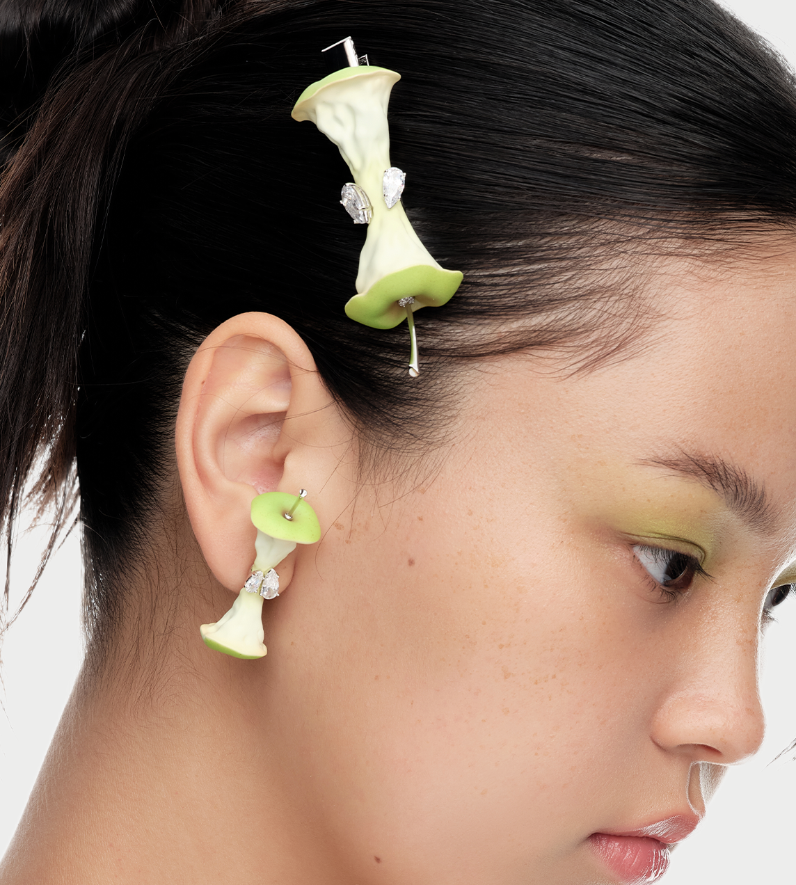 YVMIN - Apple Core Hair Pin Green