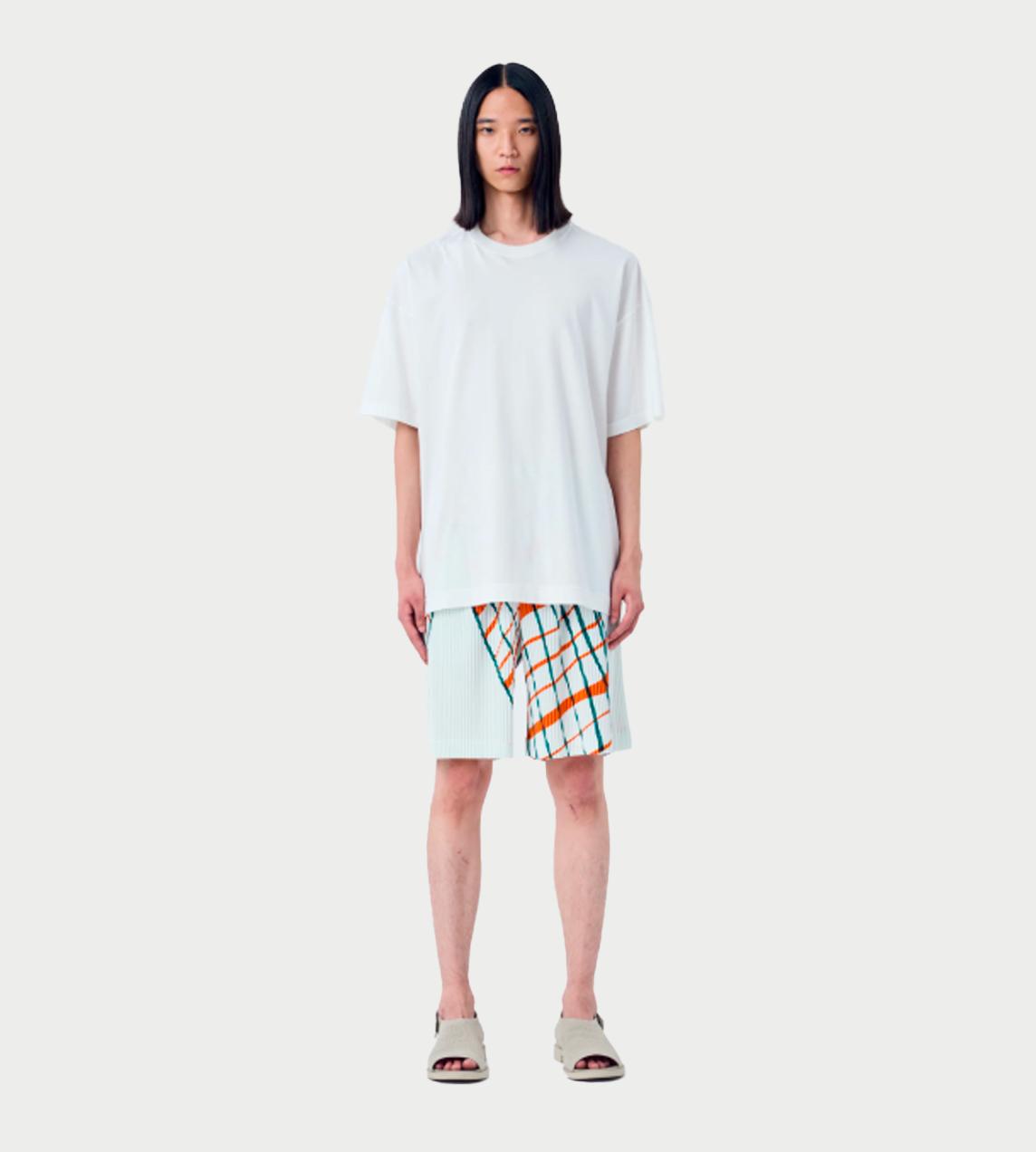 HOMME PLISSE ISSEY MIYAKE - MC Graphic Shorts White