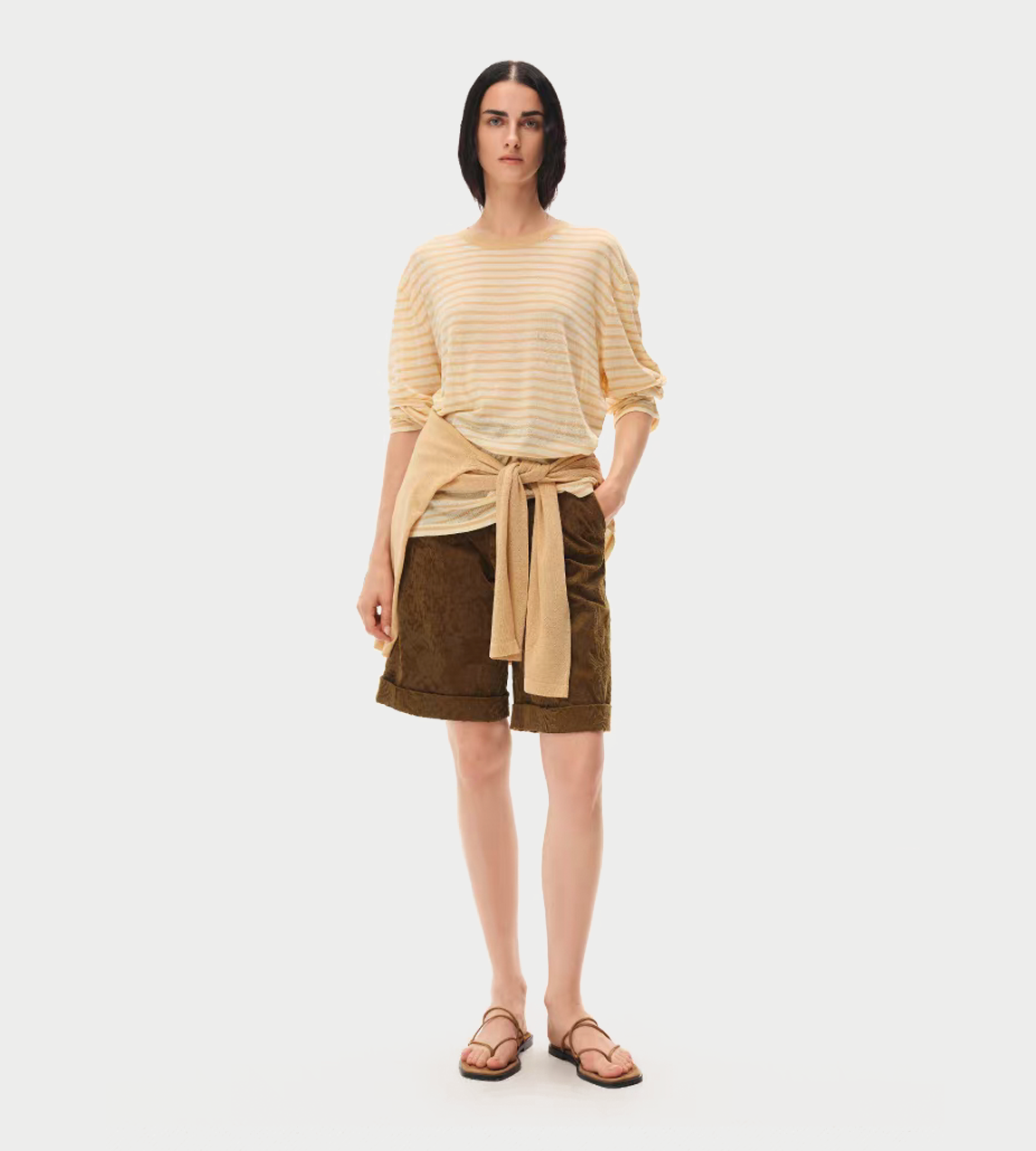 INTO THE EAST - Velvet Floral Stand Shorts Olive Yellow