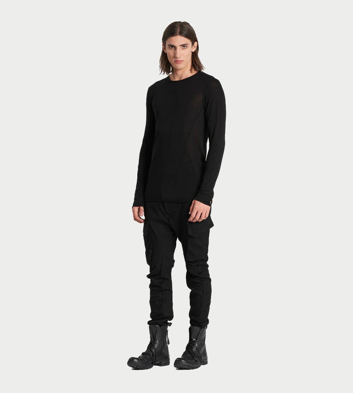 MASNADA - Long Sleeve Pullover Blk