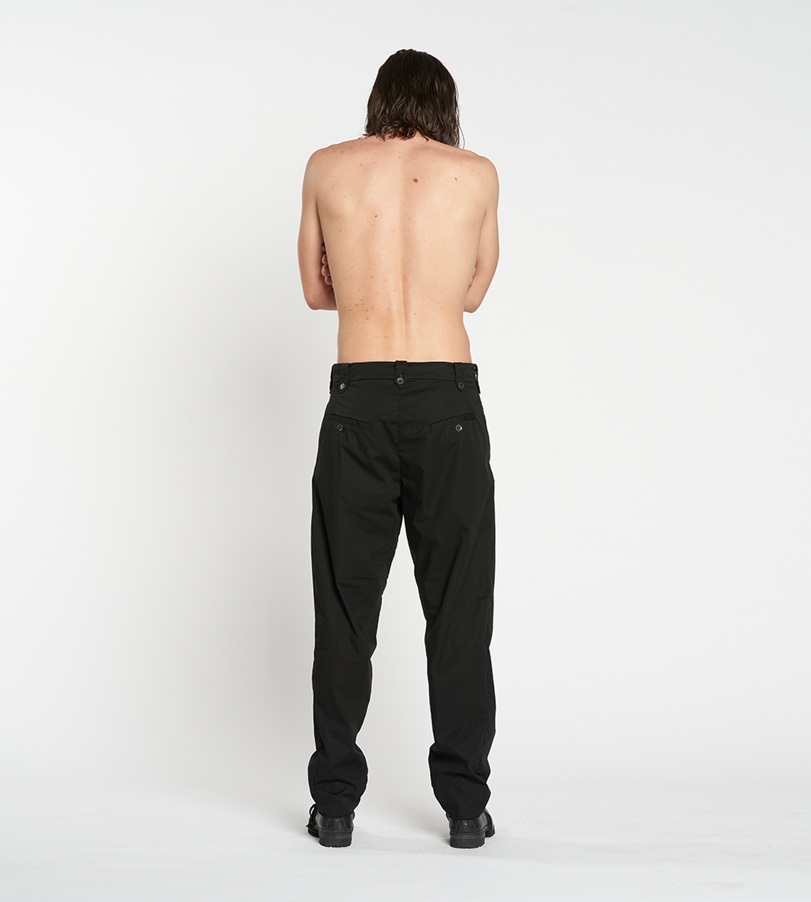 MASNADA - Tailored Straight-leg Blk