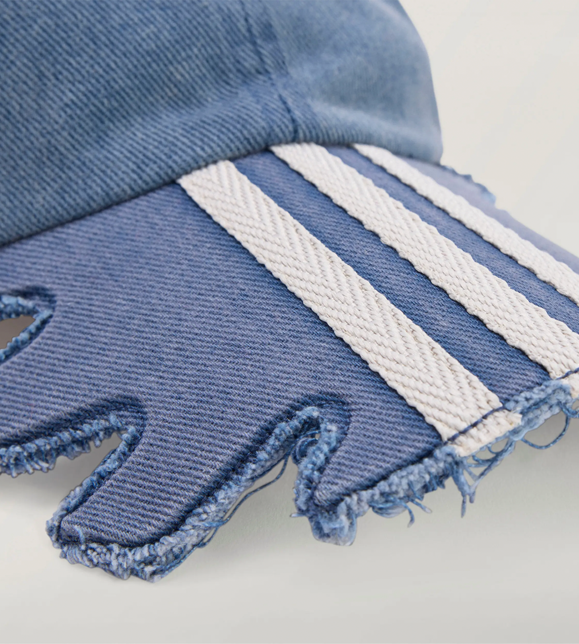 Slashed Cap Night Marine