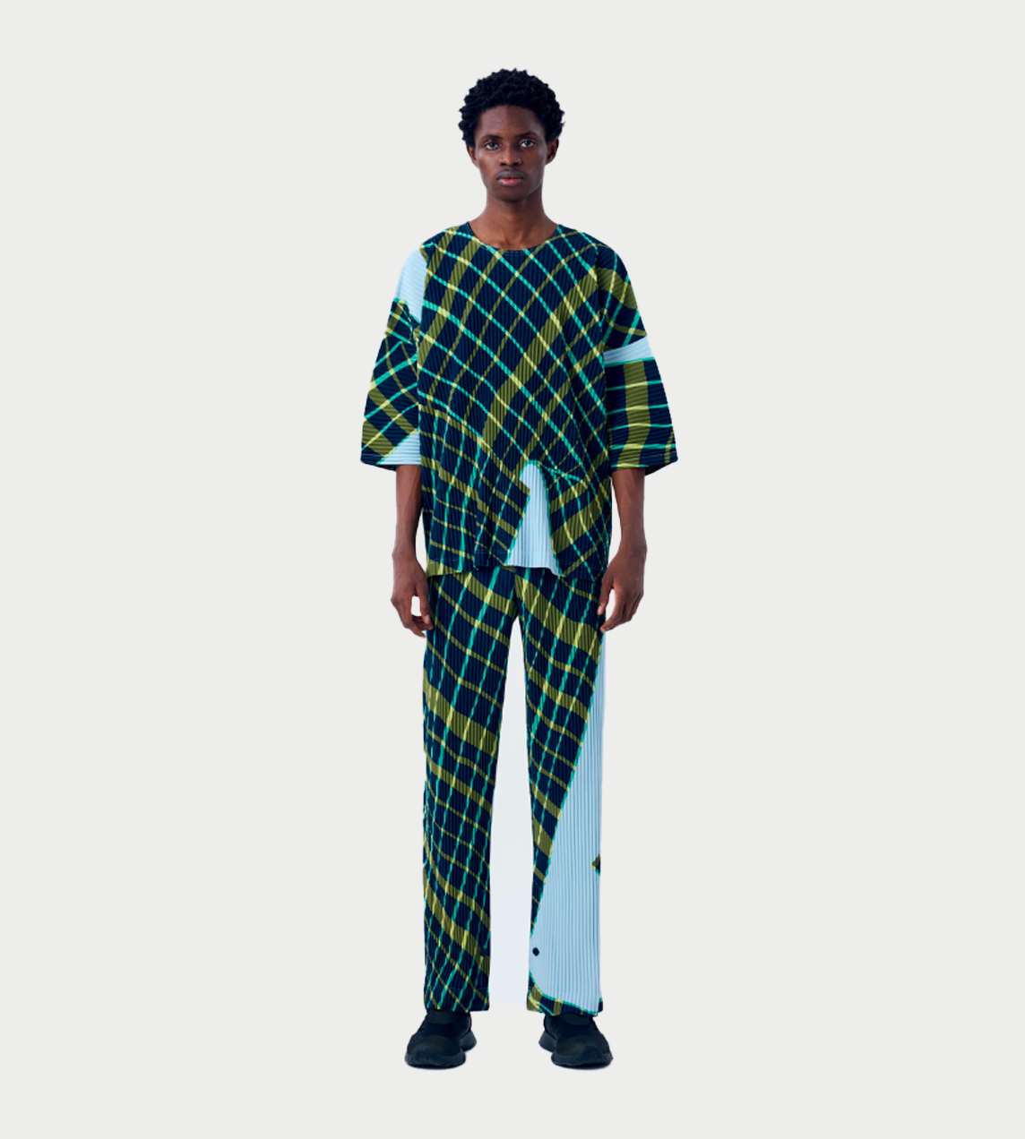 HOMME PLISSE ISSEY MIYAKE - MC Graphic Pants Navy