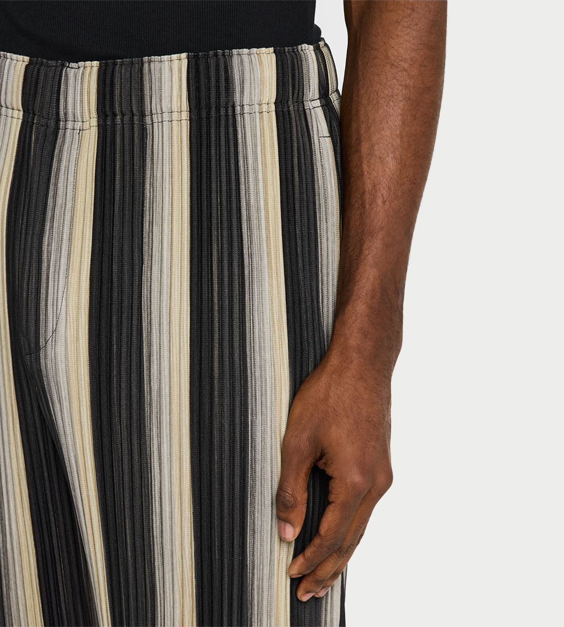 HOMME PLISSE ISSEY MIYAKE - Pleated RB stripes Pants