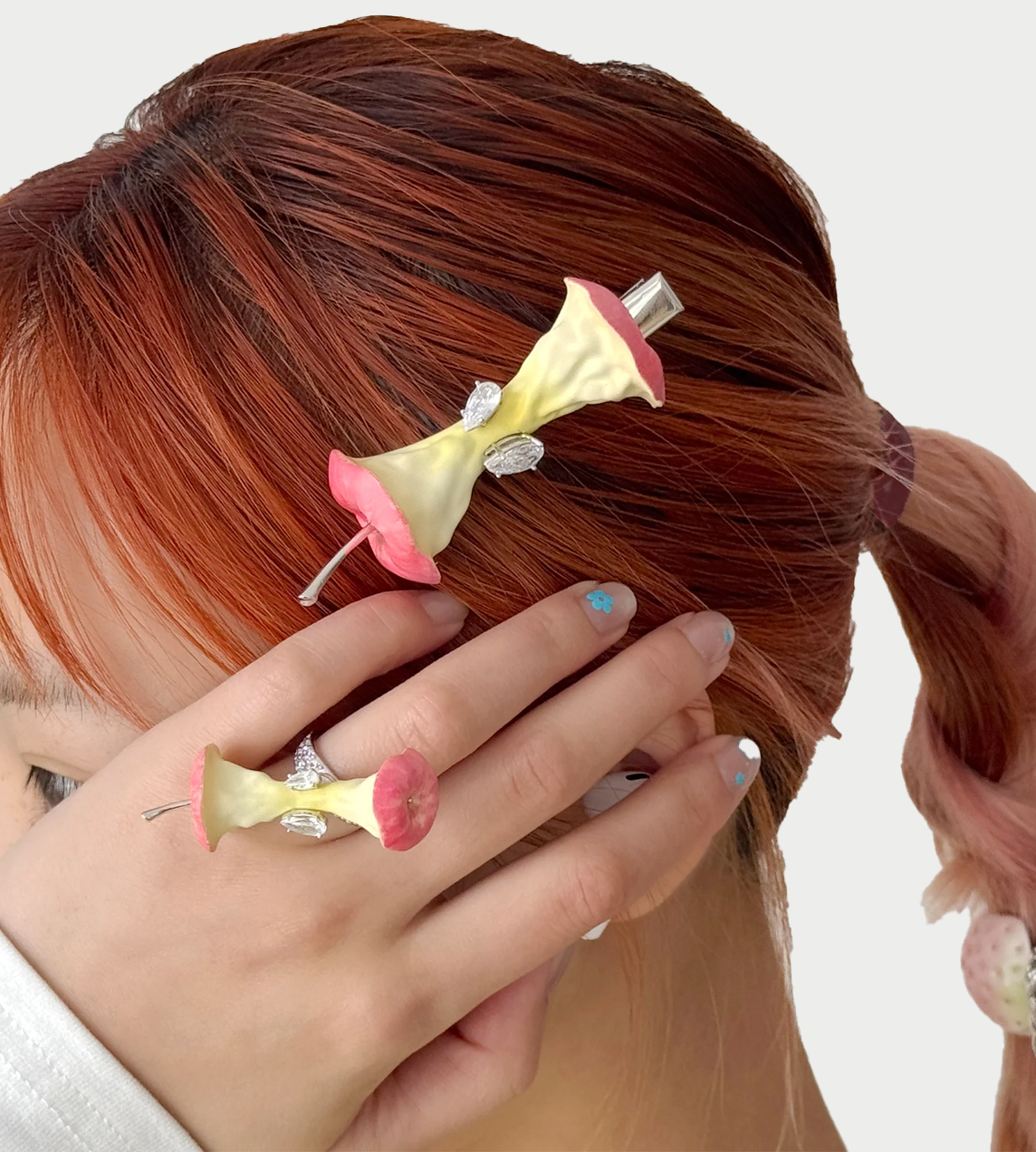 YVMIN - Apple Core Ring Pink