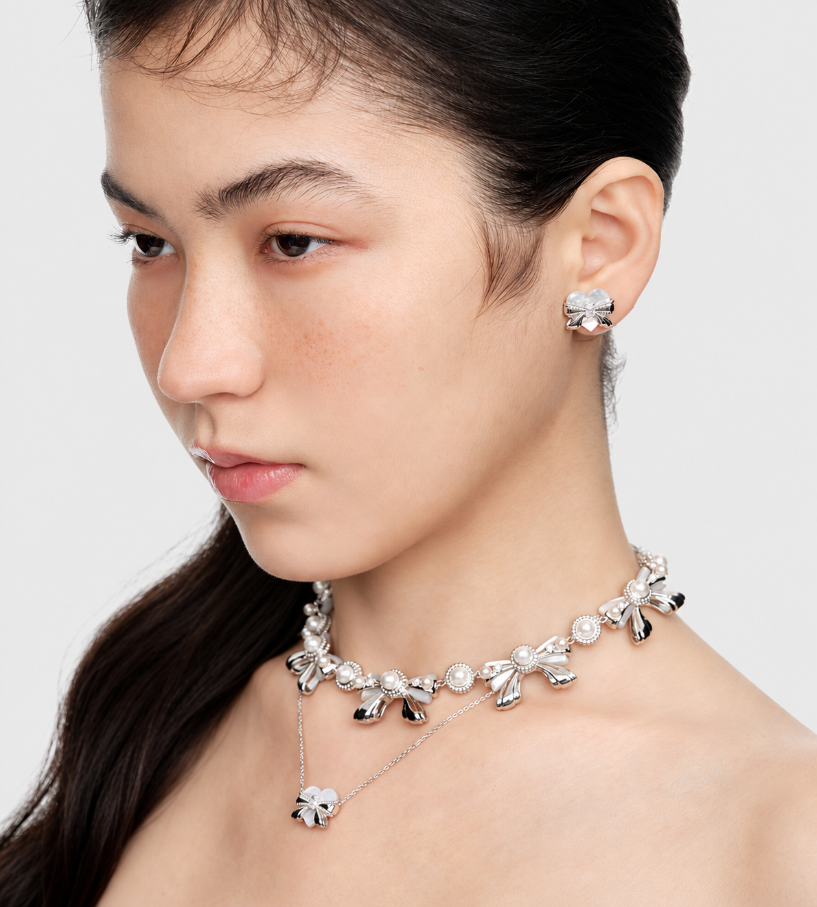 YVMIN - Heart Shaped Pearl Chain Necklace Silver
