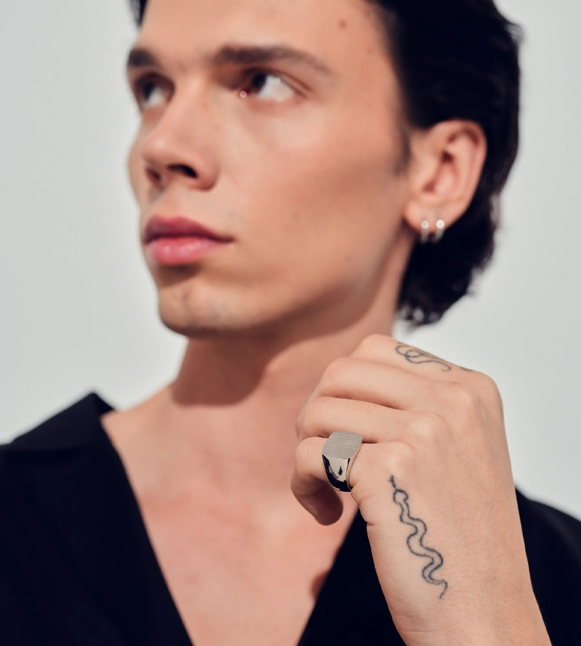 Tom Wood - Cushion Satin Ring