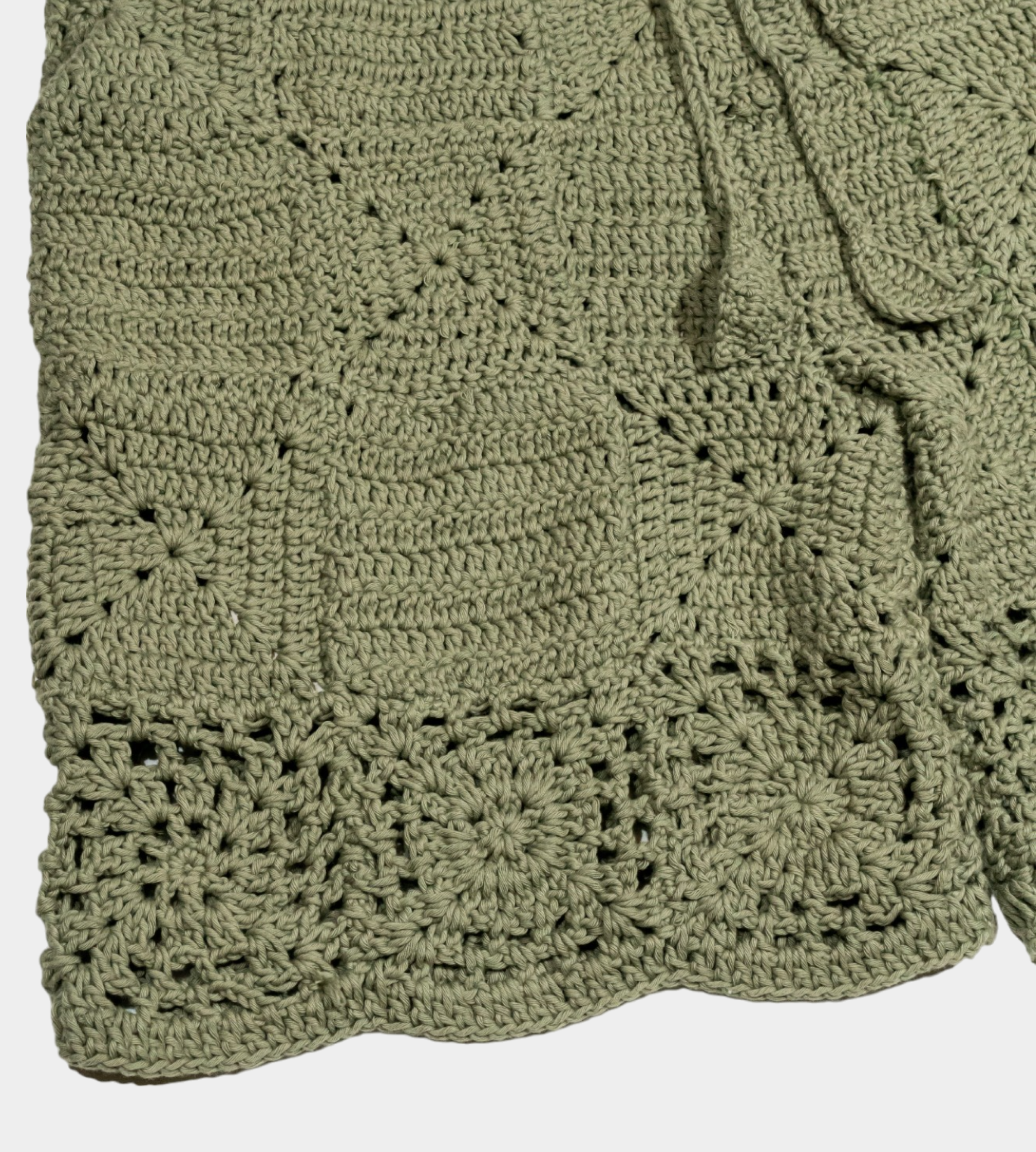 Carbone - Solid Crochet Short Green