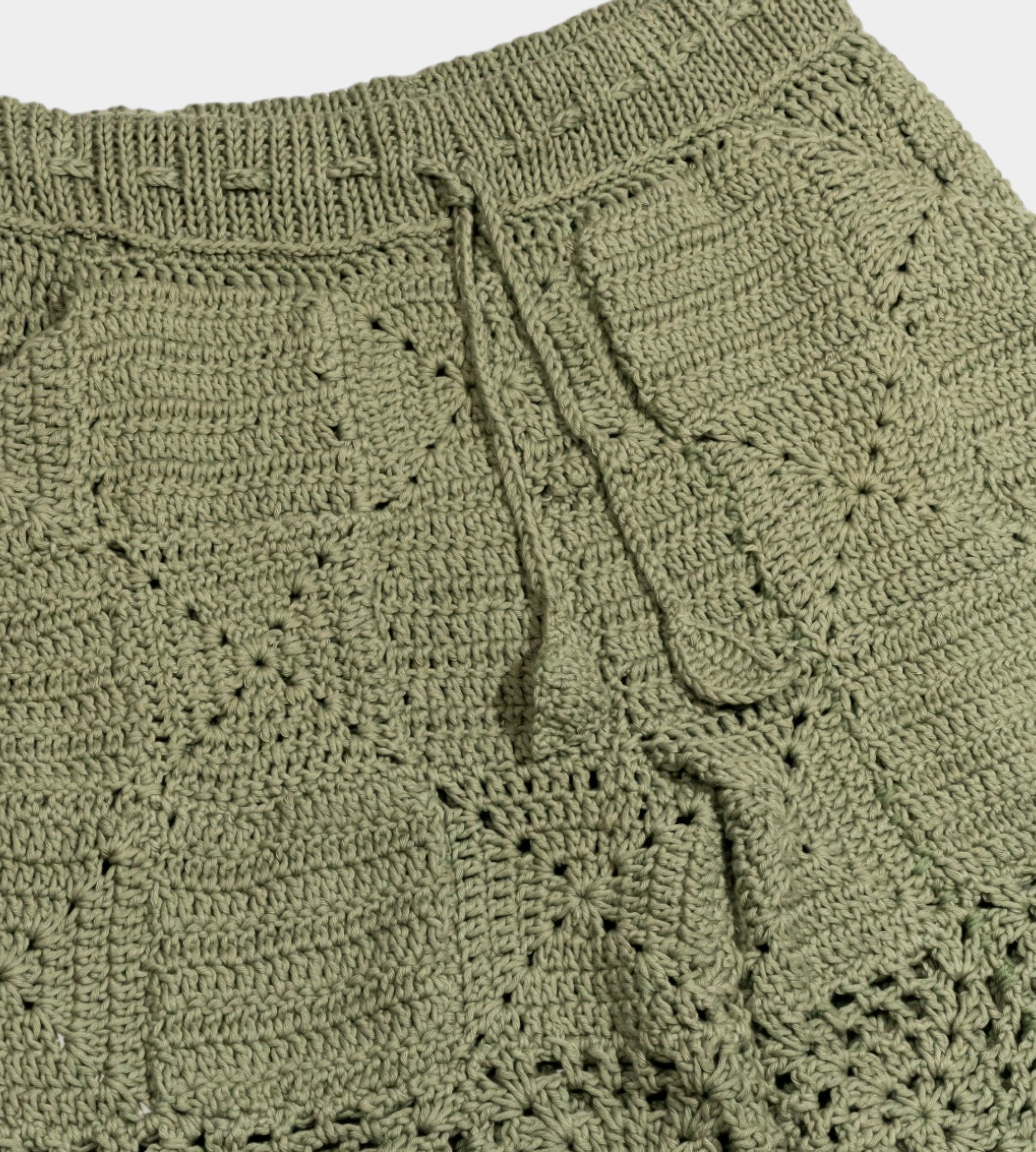 Carbone - Solid Crochet Short Green