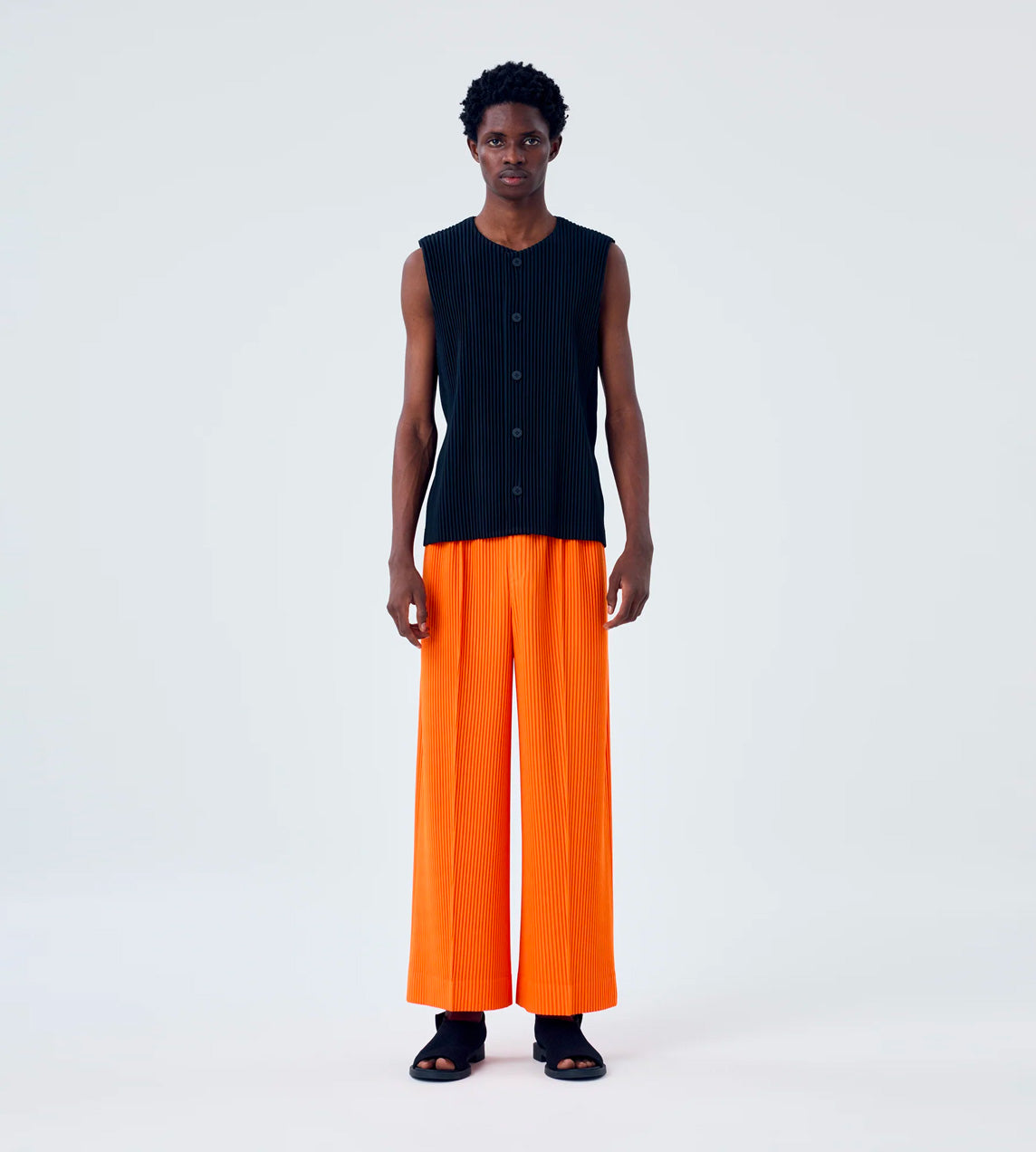 Homme Plisse Issey Miyake - Round Neck Vest Blk