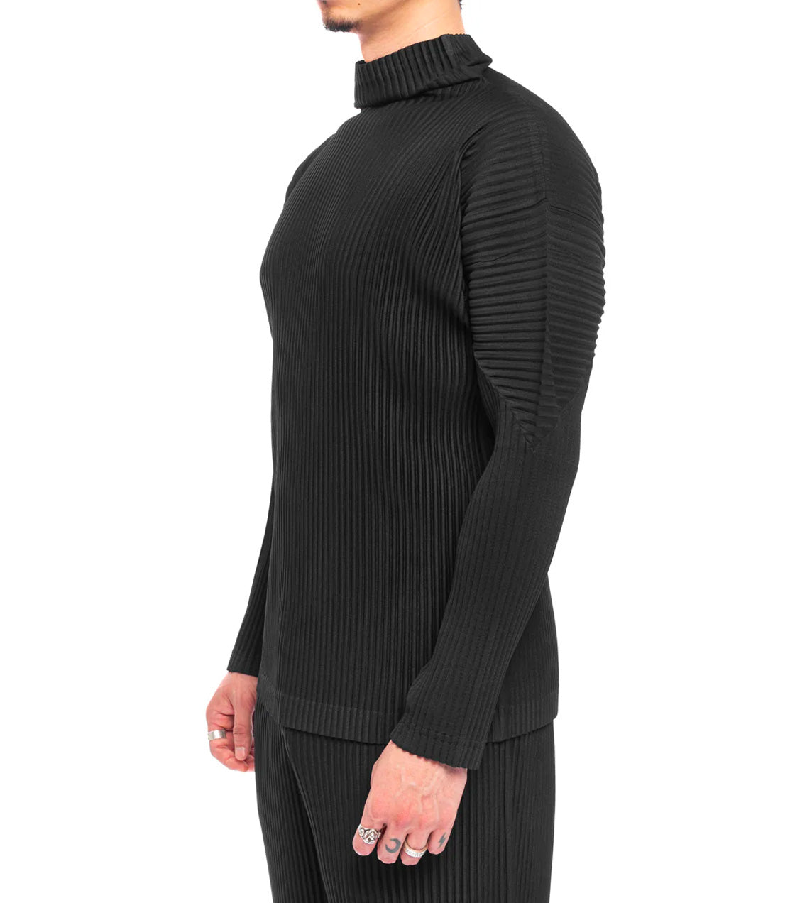 Homme Plisse Issey Miyake - Basic Pleated Turtleneck Black