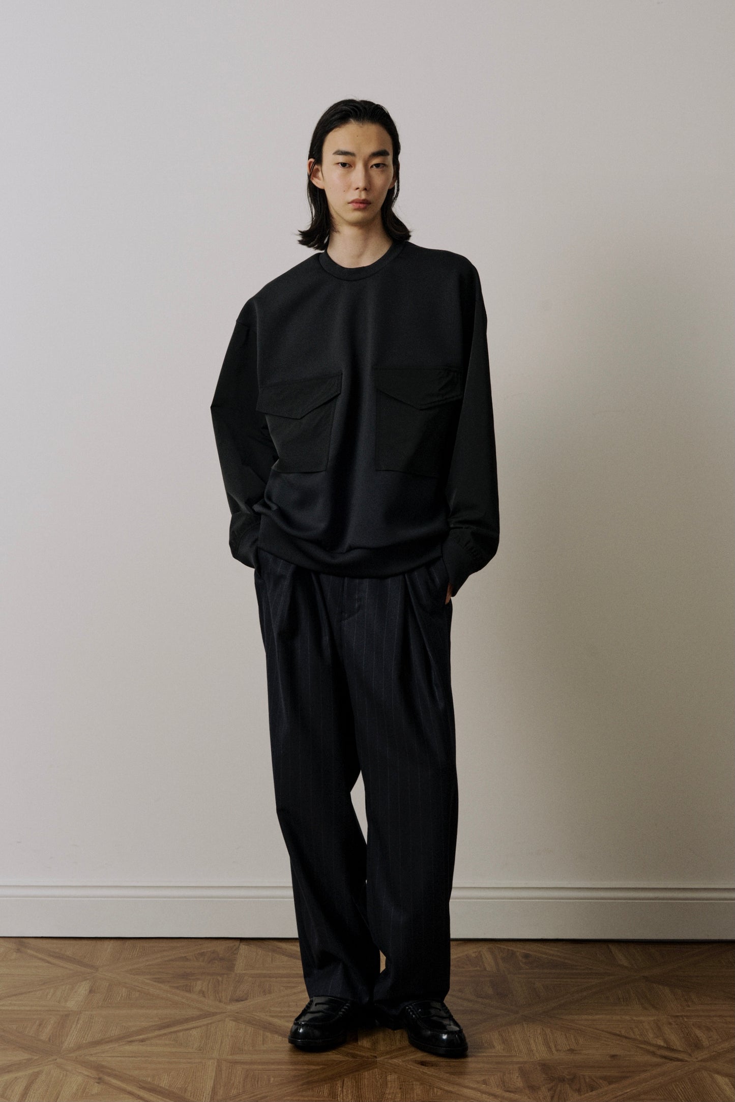 UJOH - Pocket Long Sleeve Pullover Blk