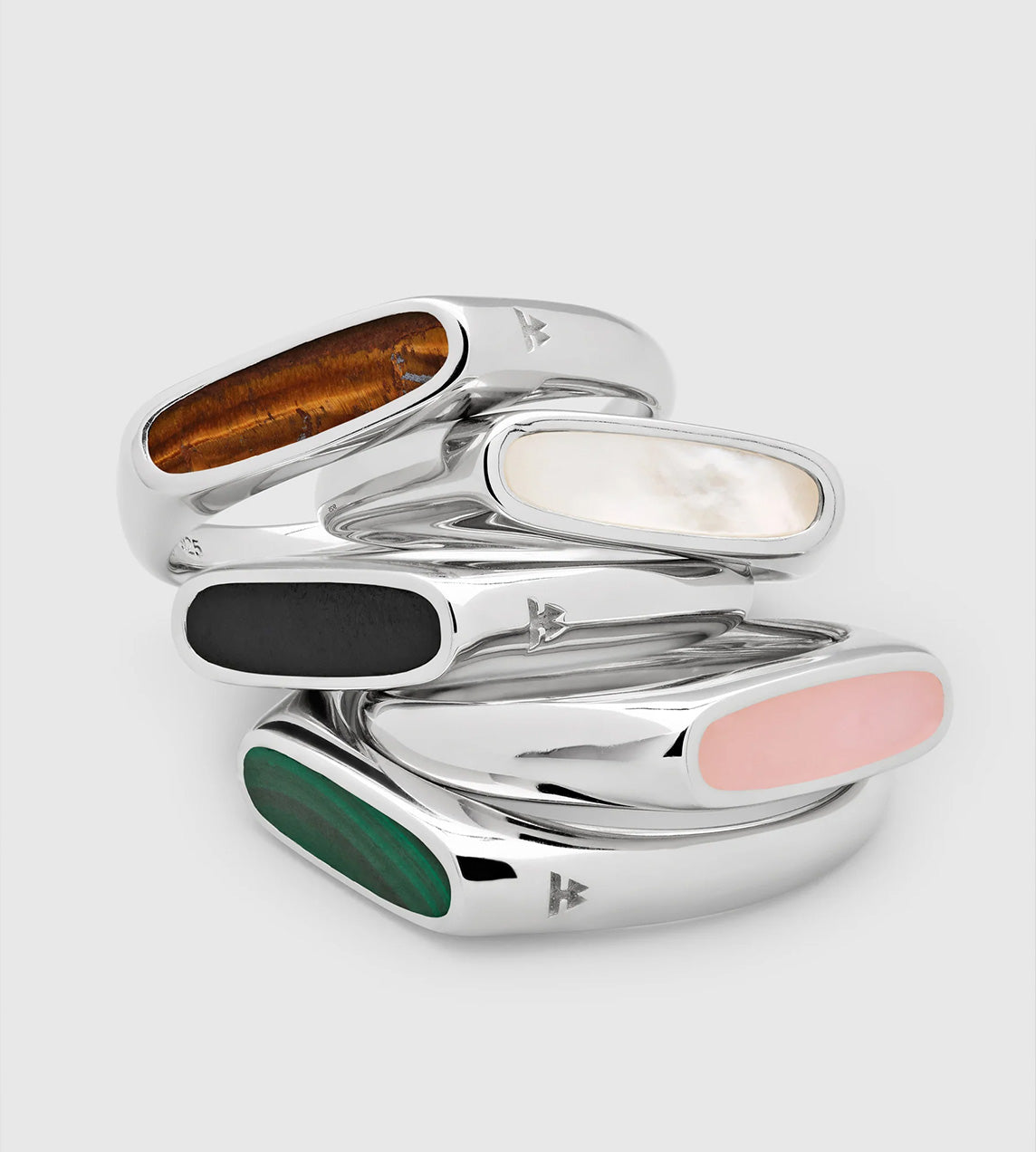 Mario Ring Onyx