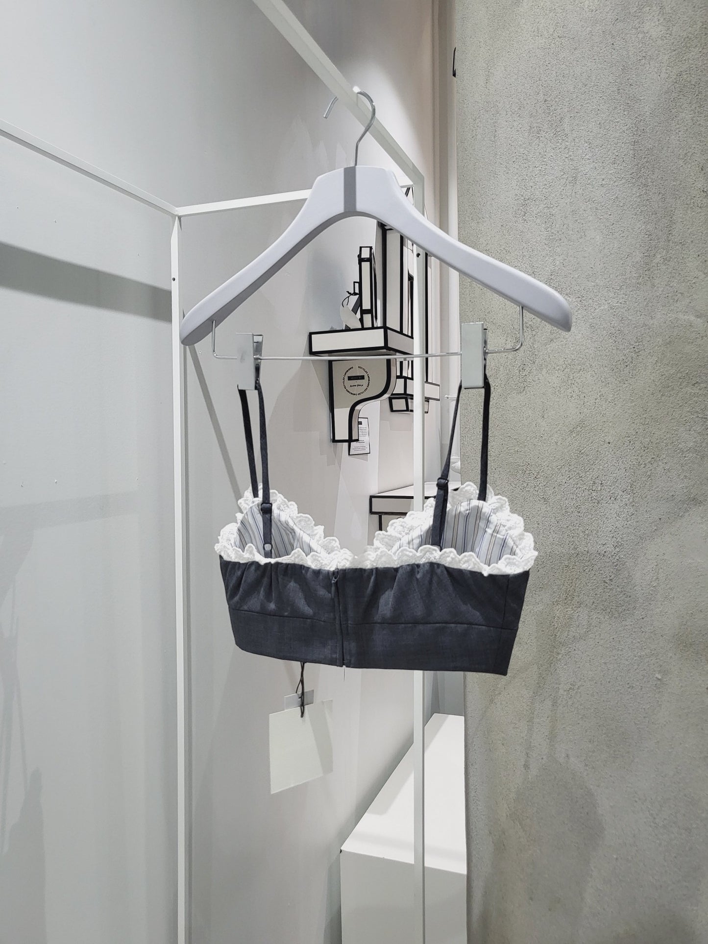 ShuShu/Tong - Lace Bralette Grey