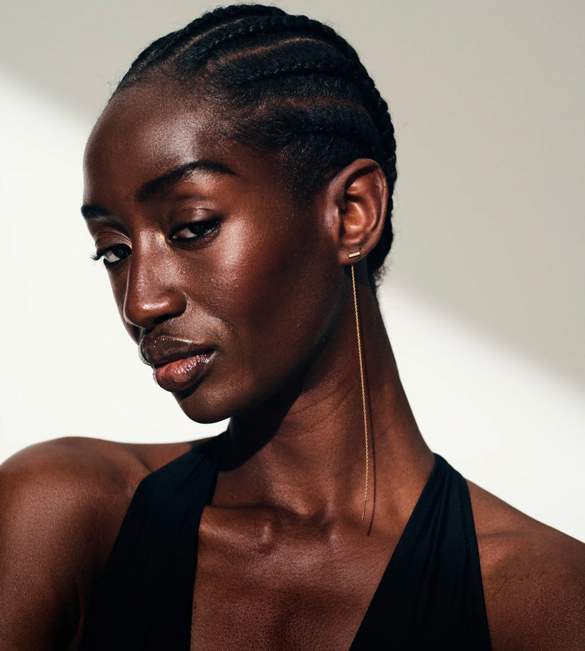 Tom Wood - Sleek Ear Chain Gold - 140mm