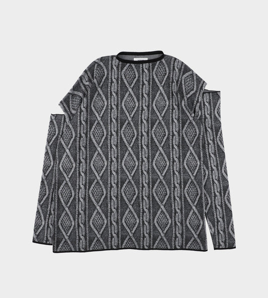 Sulvam - Cable Pattern Knit Sweater Black
