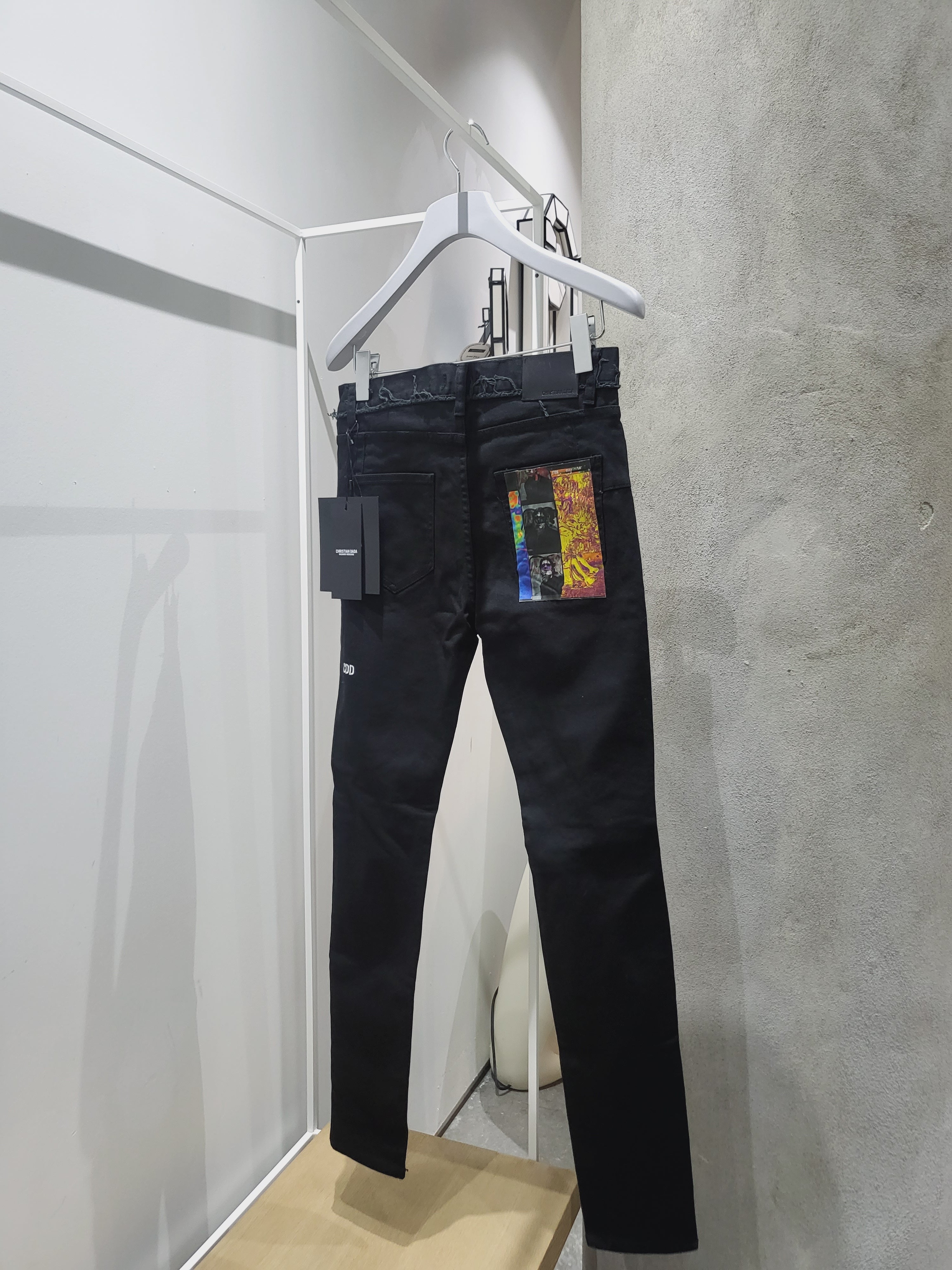 Christian Dada - Damaged Knee Signature Jean