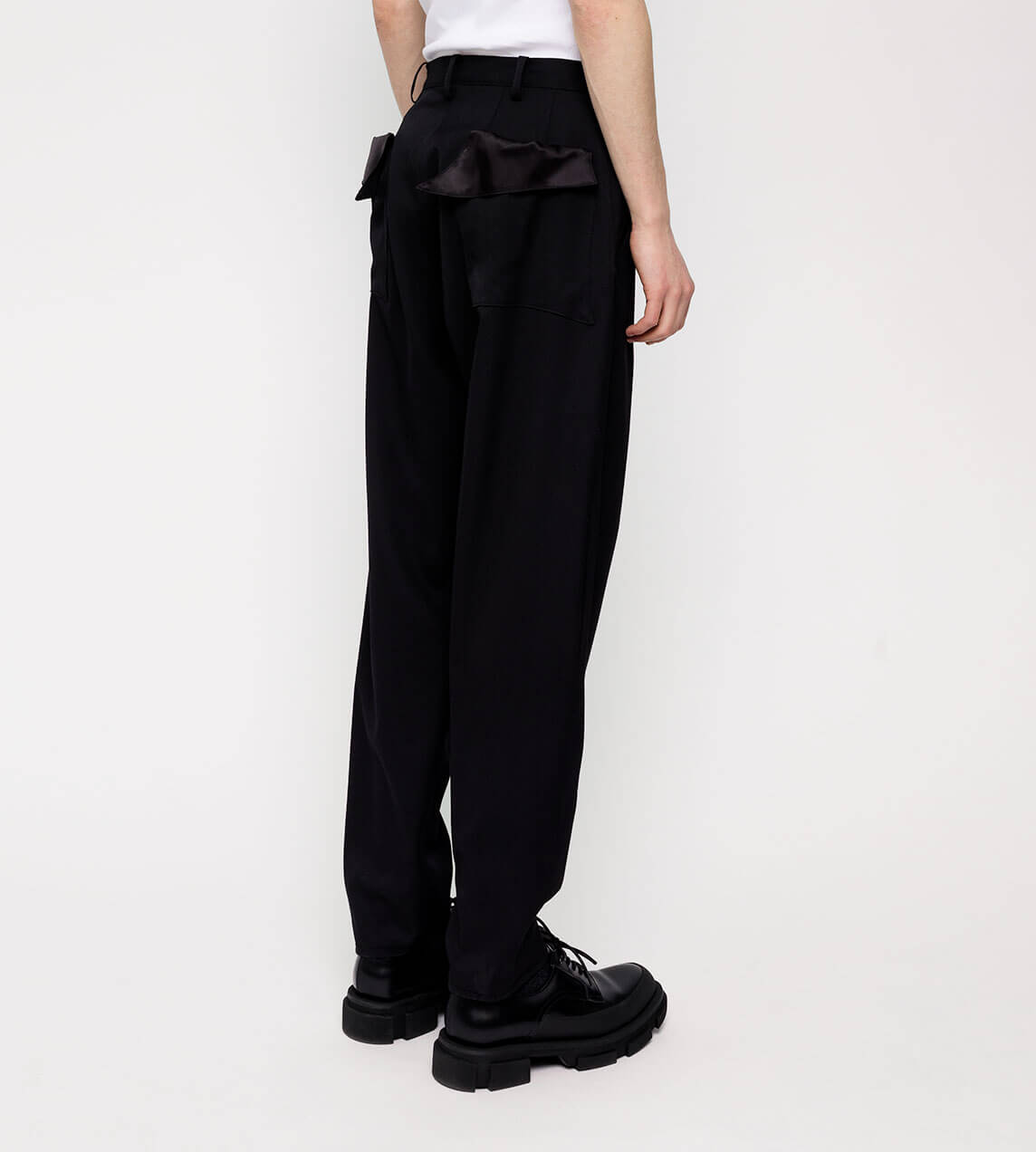 Sulvam - Tapered Pants Black