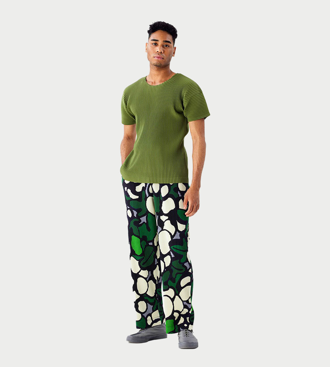Pleated T-Shirt Olive Green
