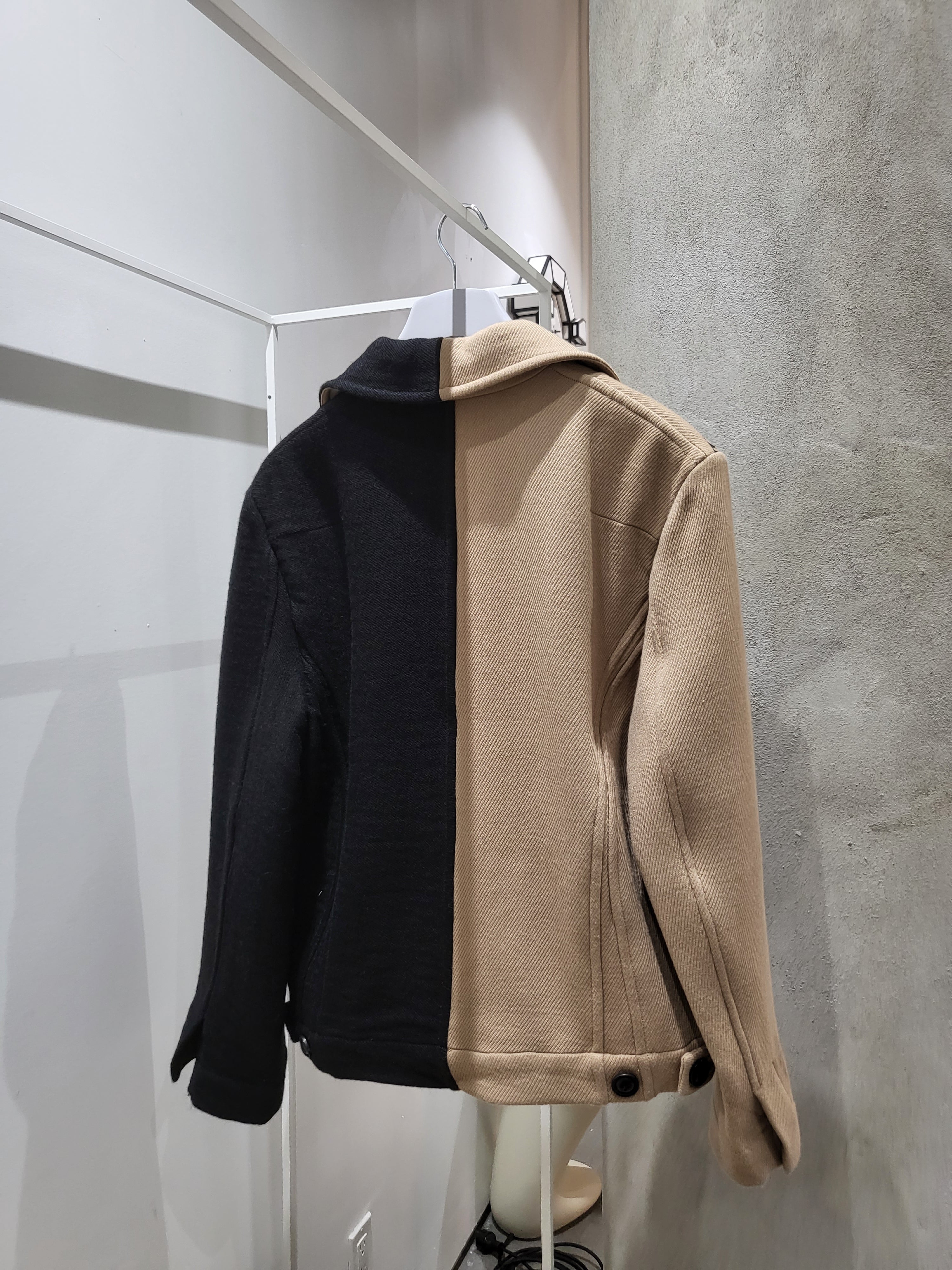 PRONOUNCE - Print Half Half Jacket Camel/Black