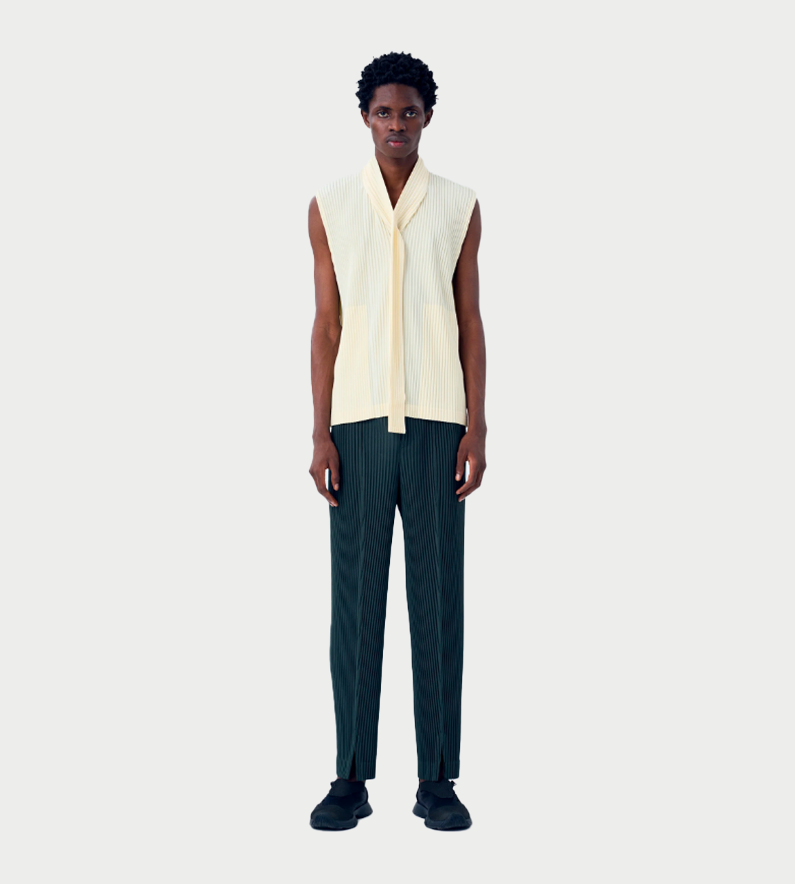 HOMME PLISSE ISSEY MIYAKE - MC Mar Trousers Dark Green