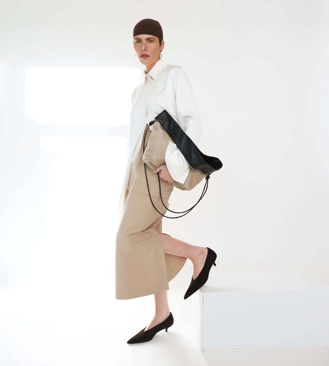Zip Bag In Canvas With Shoulder Strap Beige