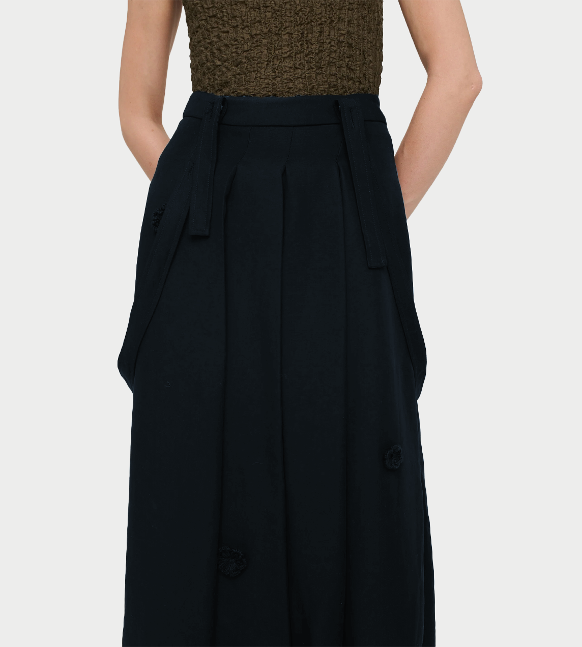 SONG FOR THE MUTE - "Daisy" Pleated Skirt Navy