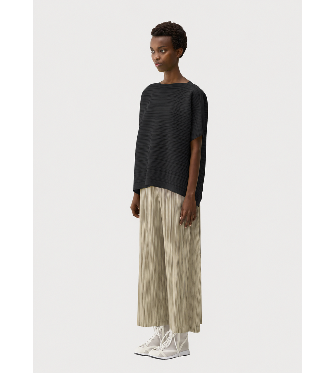 Paper Bounce Knit Top Blk