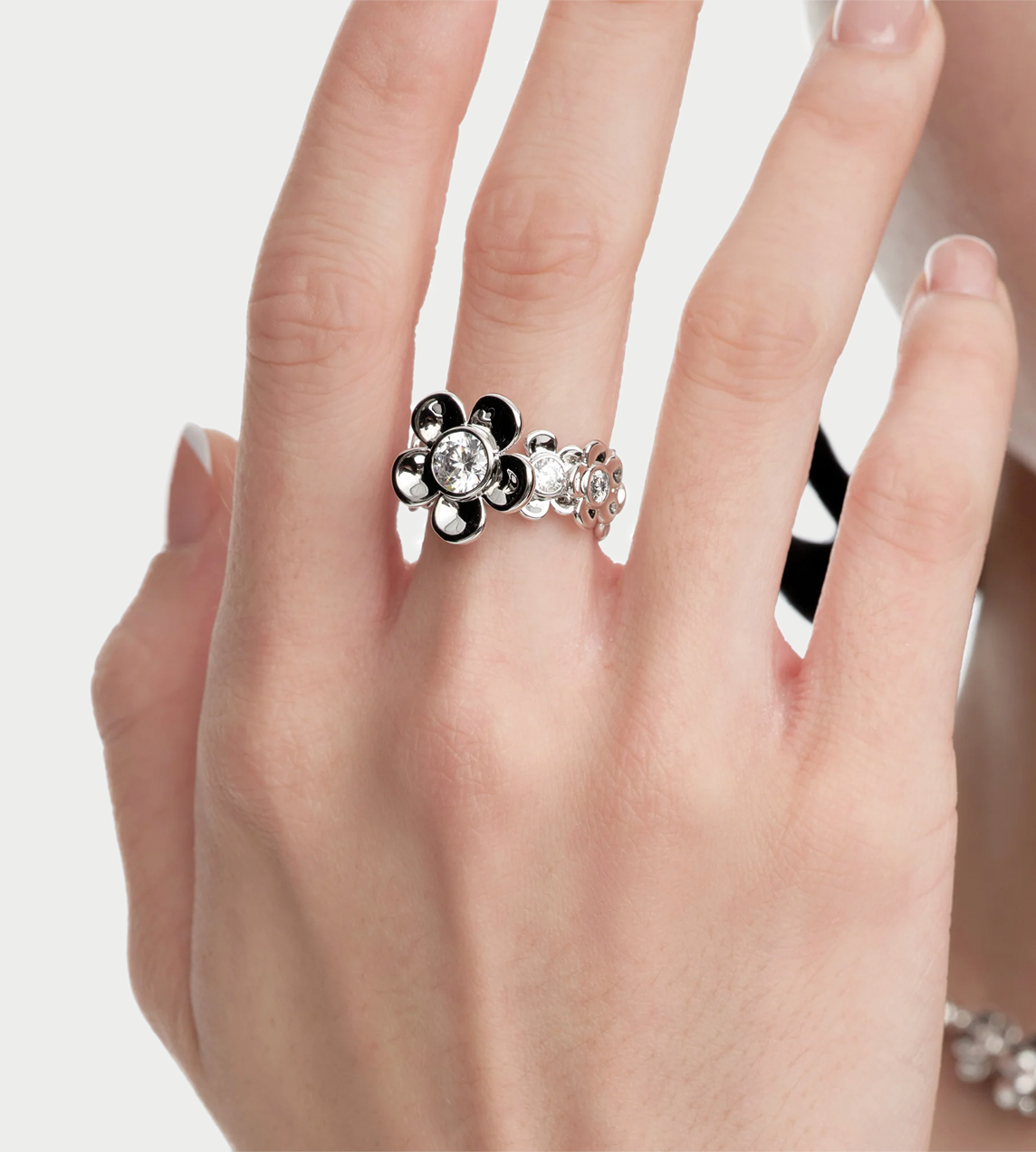 YVMIN - Spin Flower Garden Ring