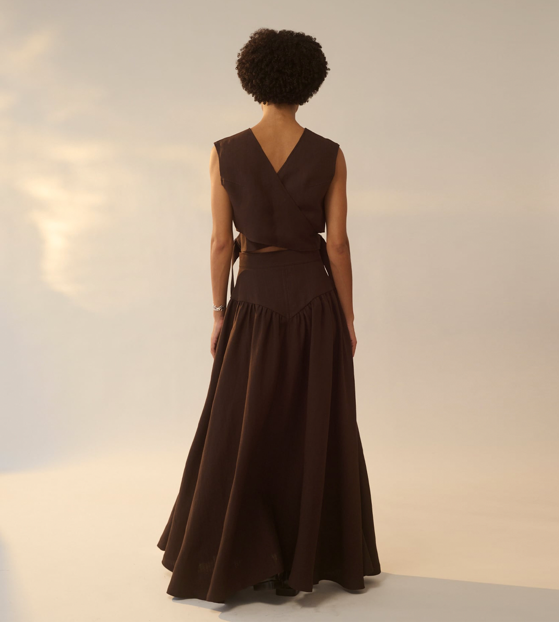 Yoke Cut Gathered Skirt Chocolate