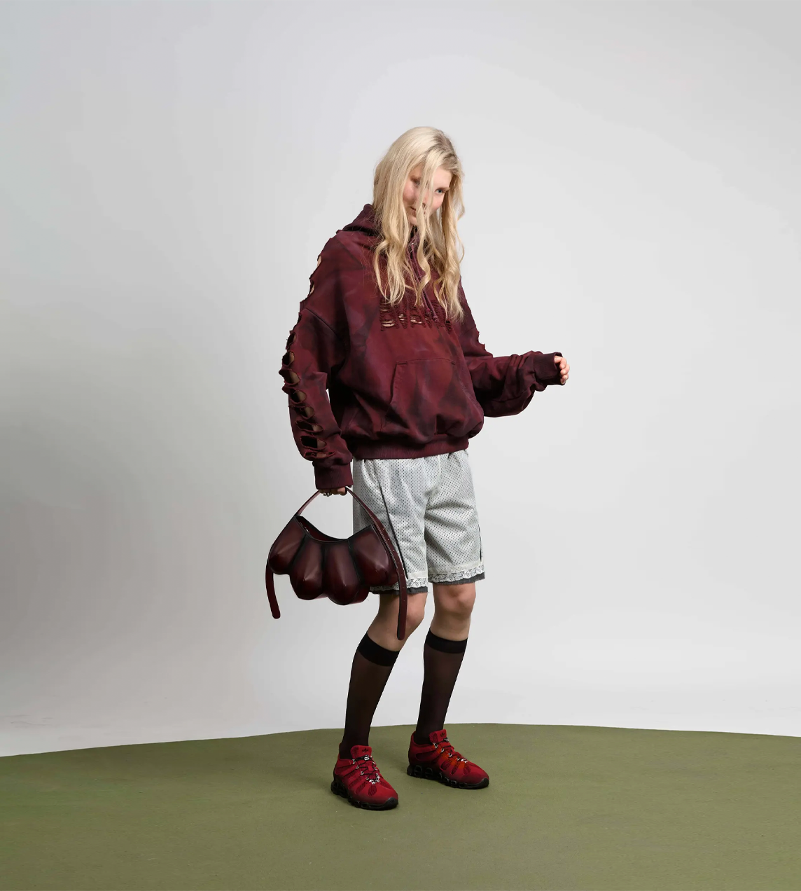 AVAVAV - Trevor OS Shoulderless Slash Hoodie Aop Red