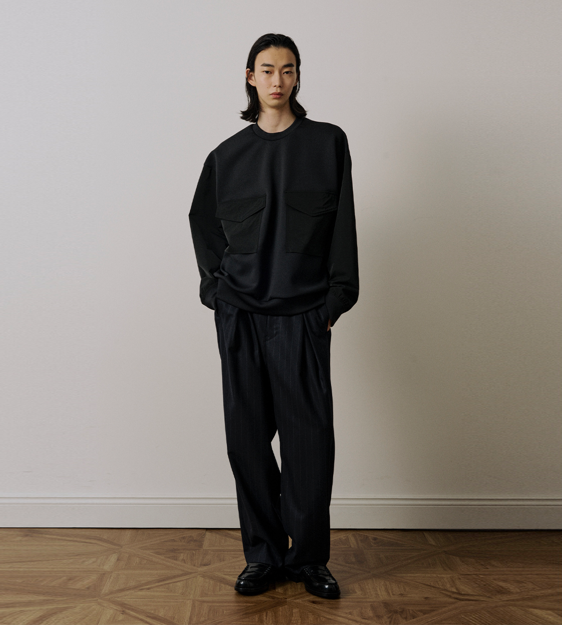 UJOH - Pocket Long Sleeve Pullover Blk