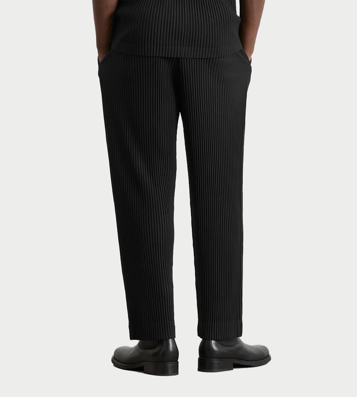 HOMME PLISSE ISSEY MIYAKE - Basic Pleated Straight Leg Pants Blk