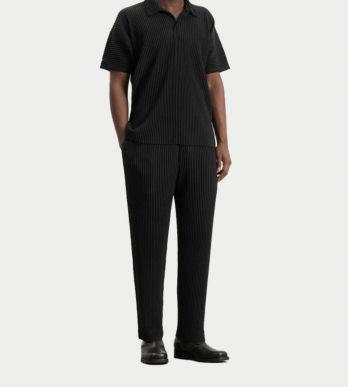 HOMME PLISSE ISSEY MIYAKE - Basic Pleated Straight Leg Pants Blk