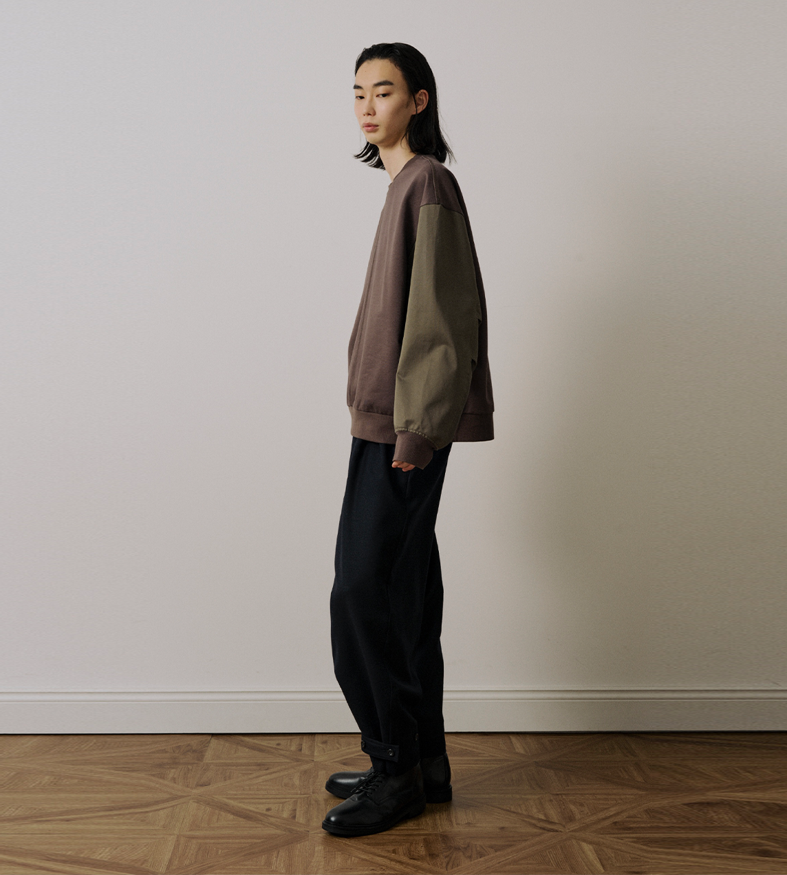 UJOH - Blouson Sleeve Pullover Brown