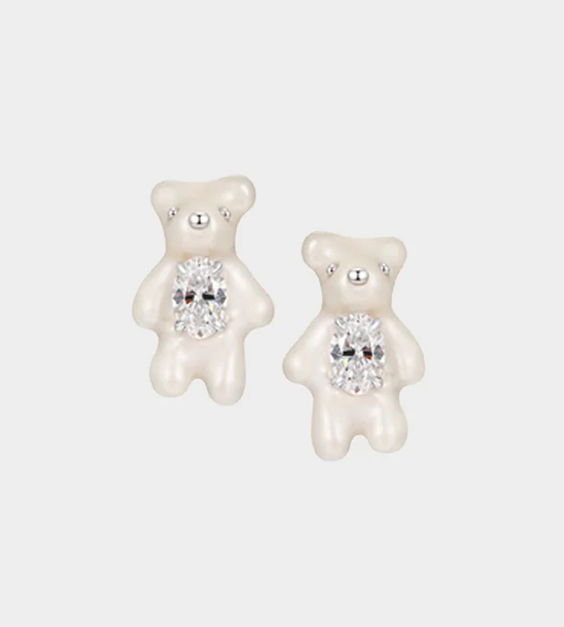 YVMIN - Mini Pearlescent Bear Earrings White