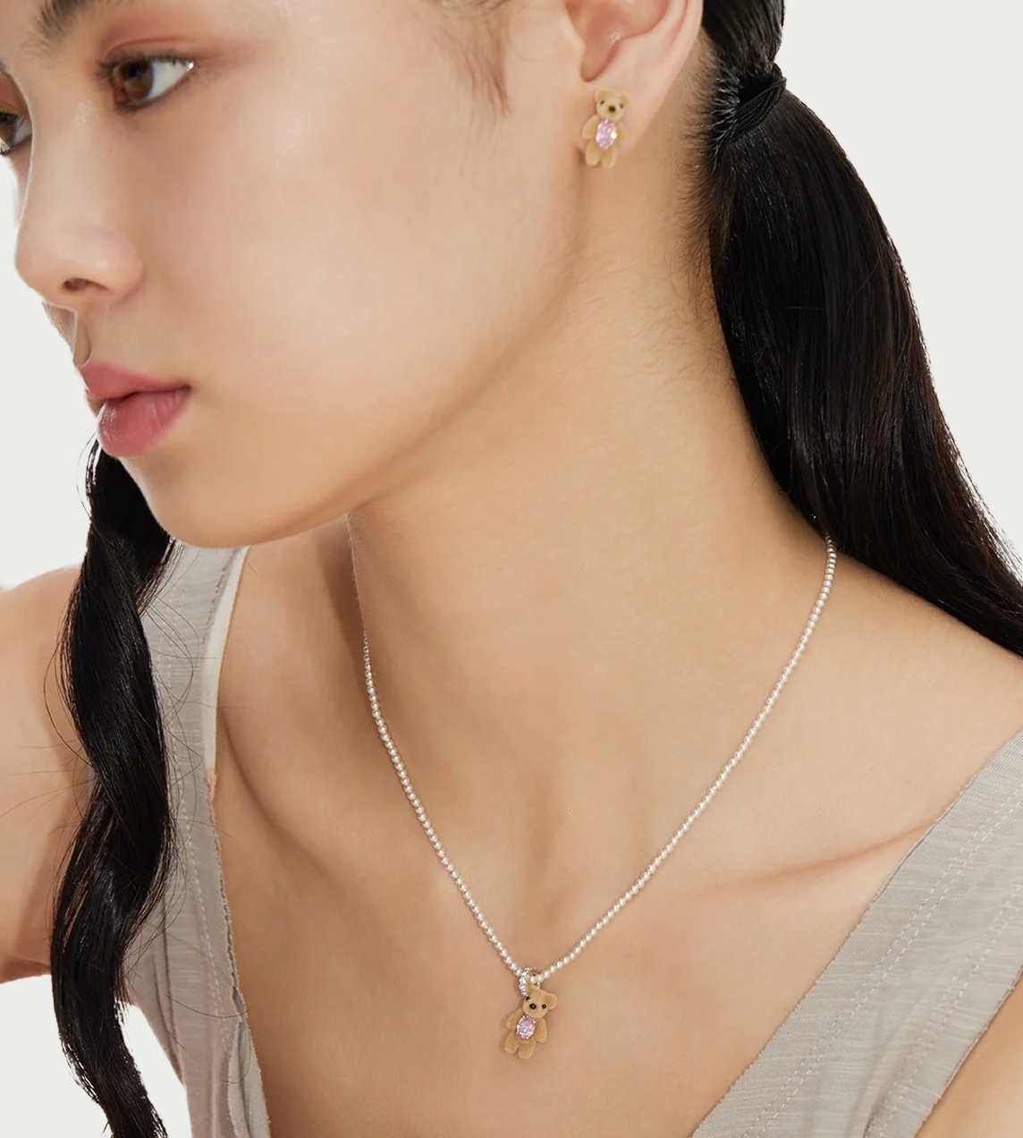 YVMIN - Mini Flocked Bear Pearl Necklace