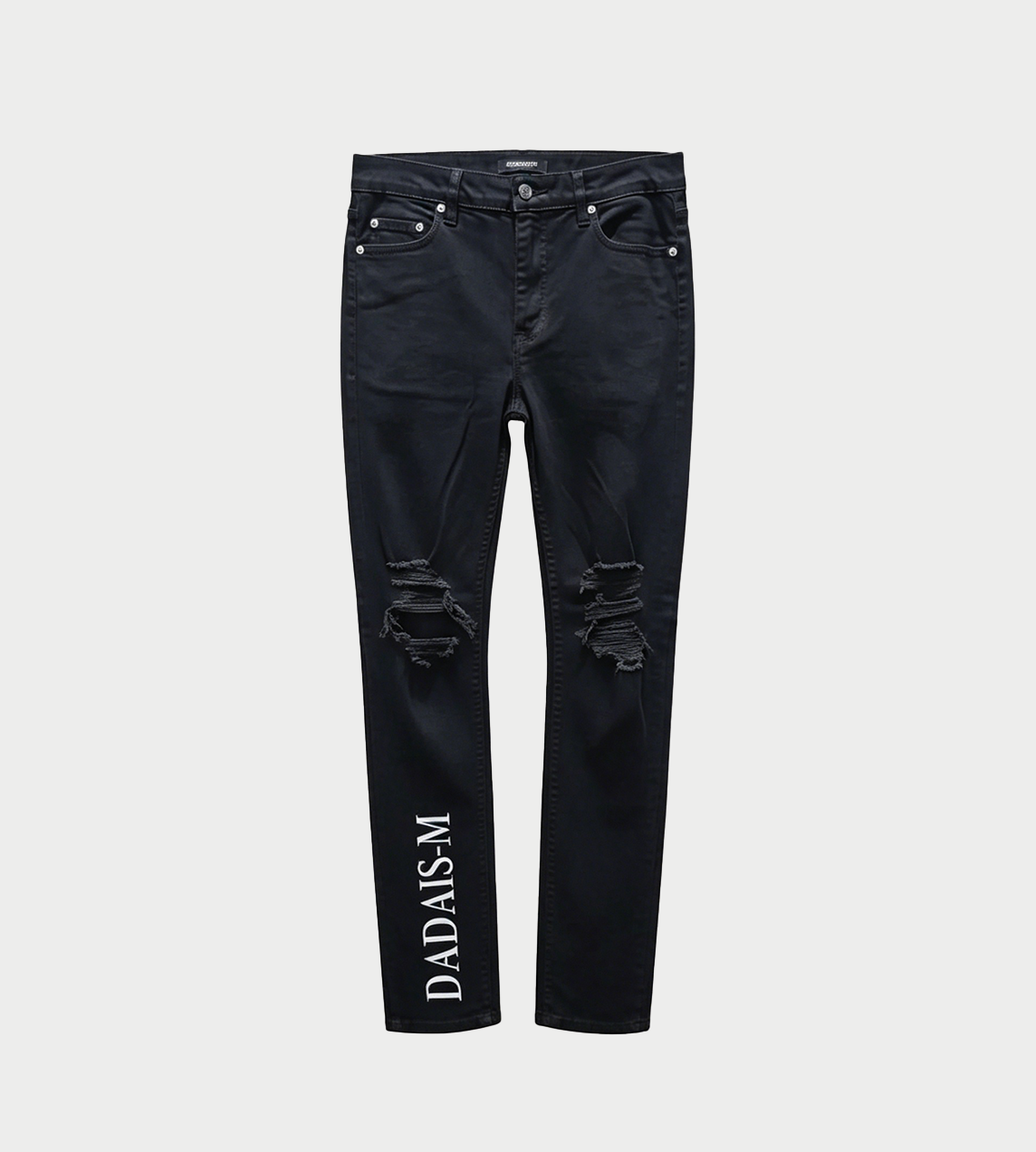 Damaged Knee Signature Jean