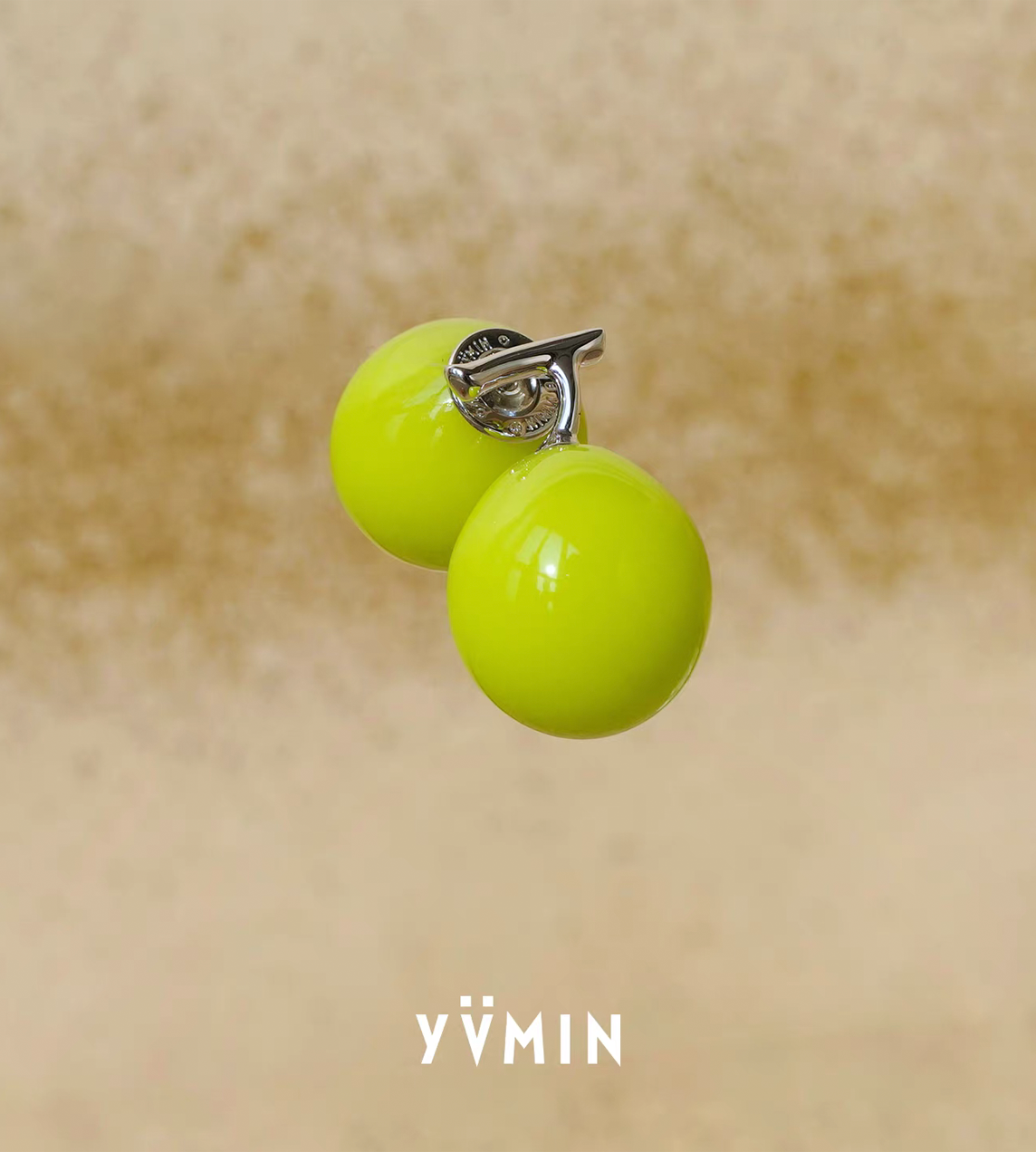 Grape Stud Earring Green (Single)