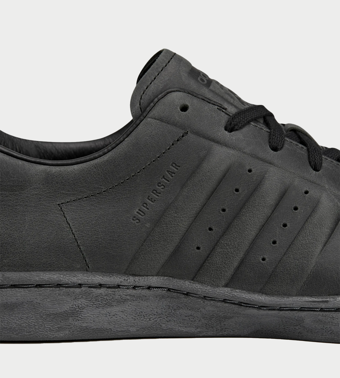 Avavav modified Superstar - Carbon/Grey Five